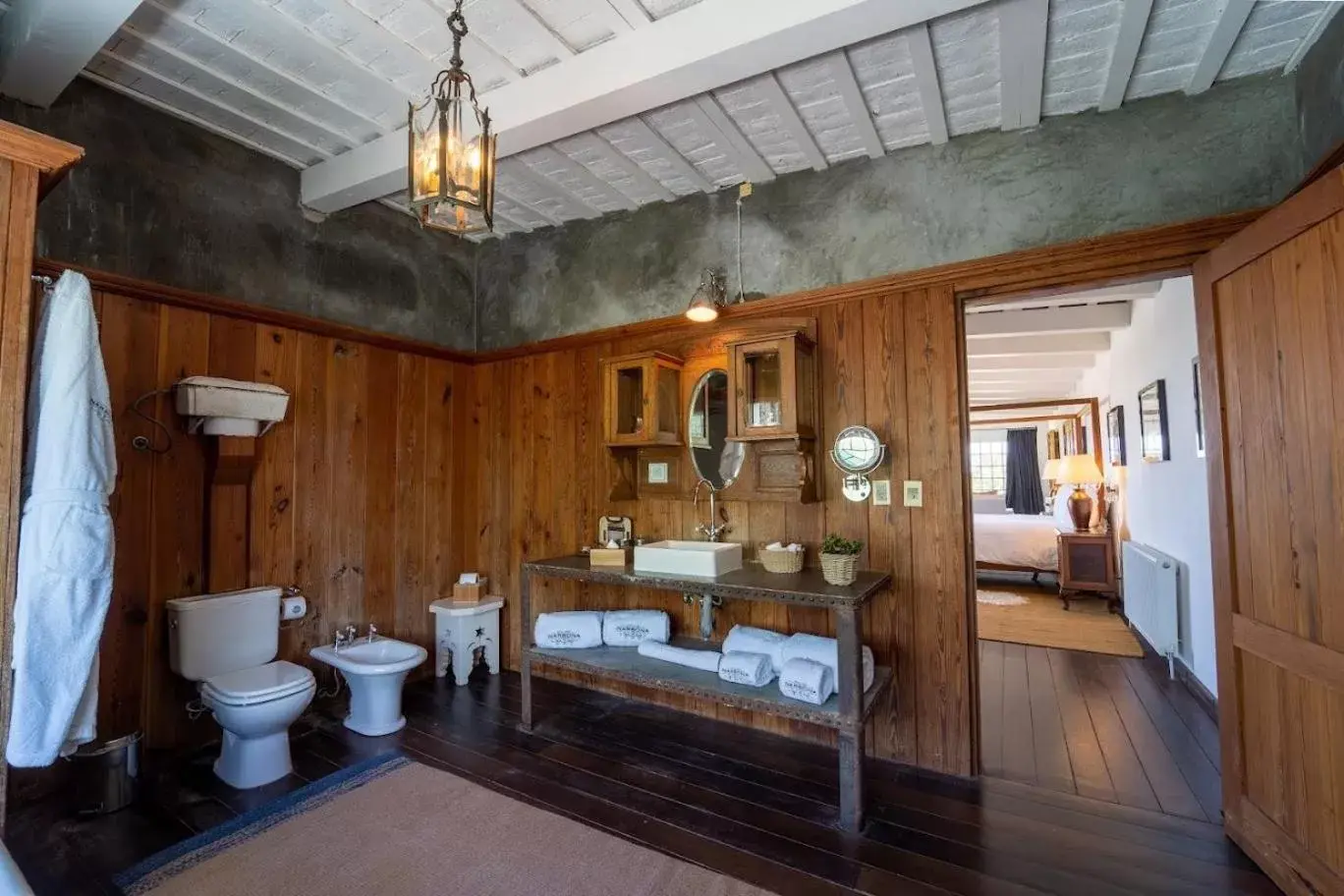 Bathroom in Narbona Wine Lodge