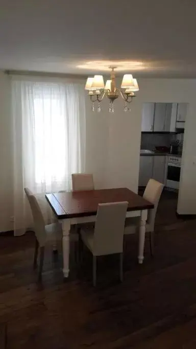 Kitchen or kitchenette, Dining Area in Les Galeries Marval