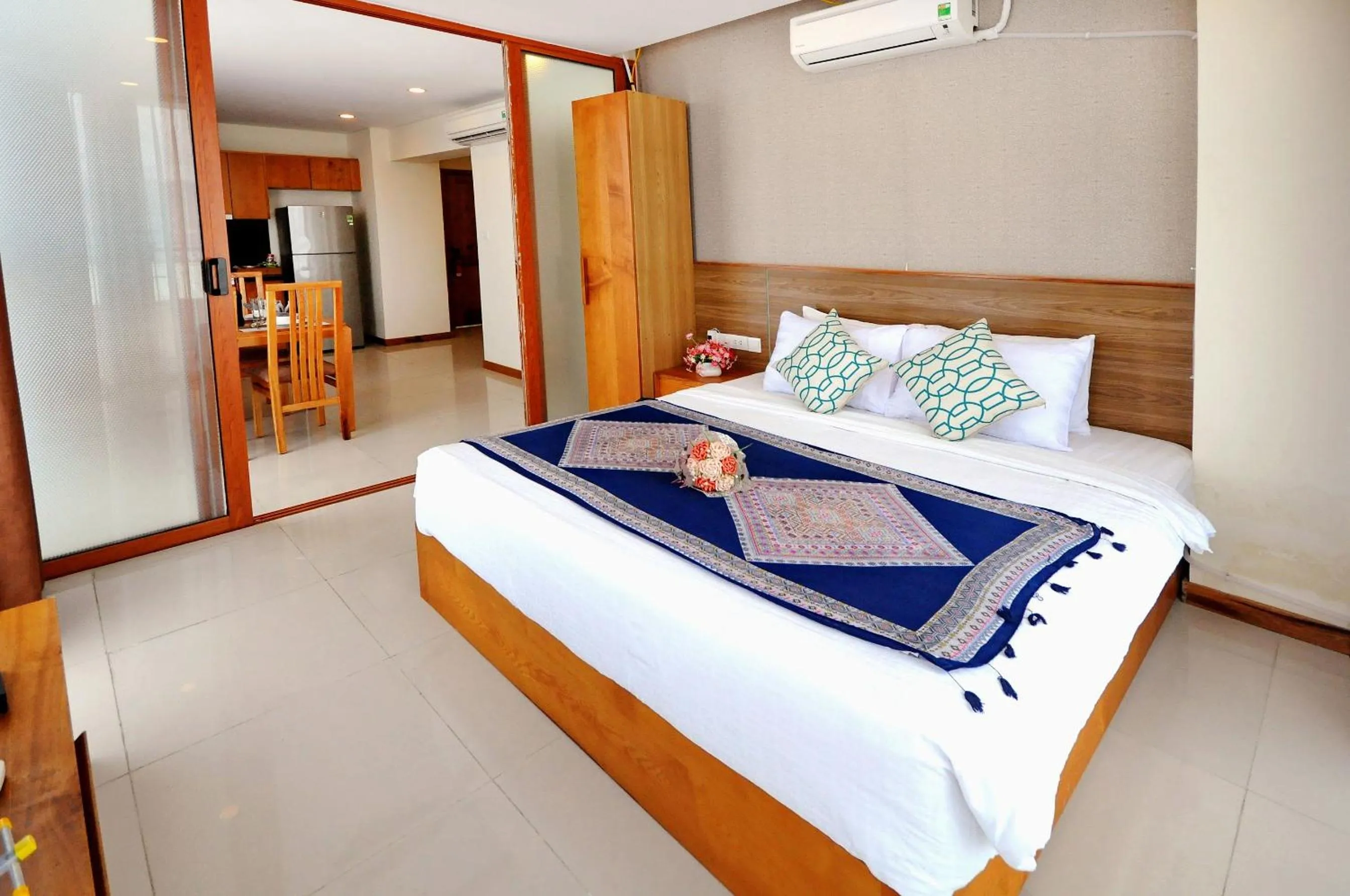 Bed in Holi Beach Hotel & Apartments