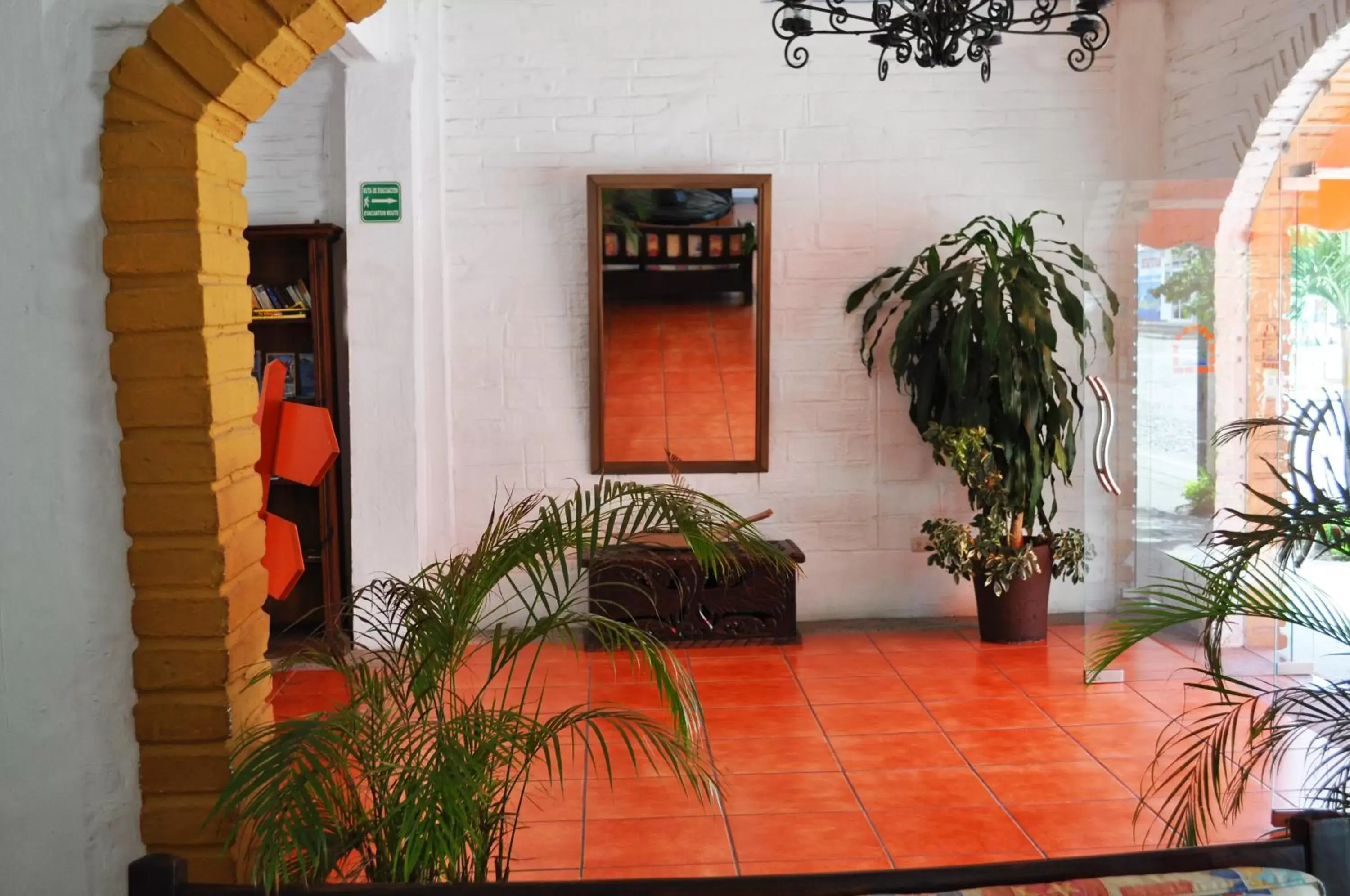 Library in Hotel Hacienda de Vallarta Centro