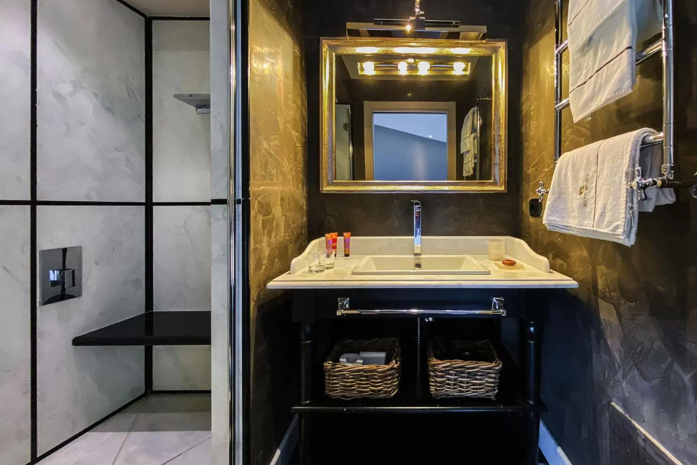 Bathroom in Hotel Villa Carlotta