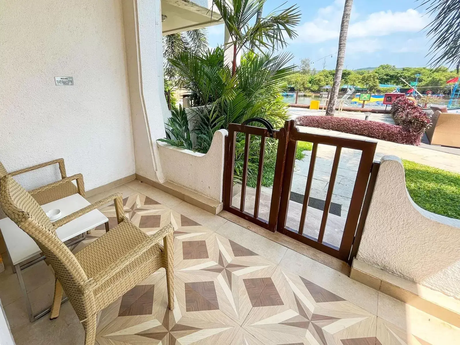 Balcony/Terrace in Acron Waterfront Resort