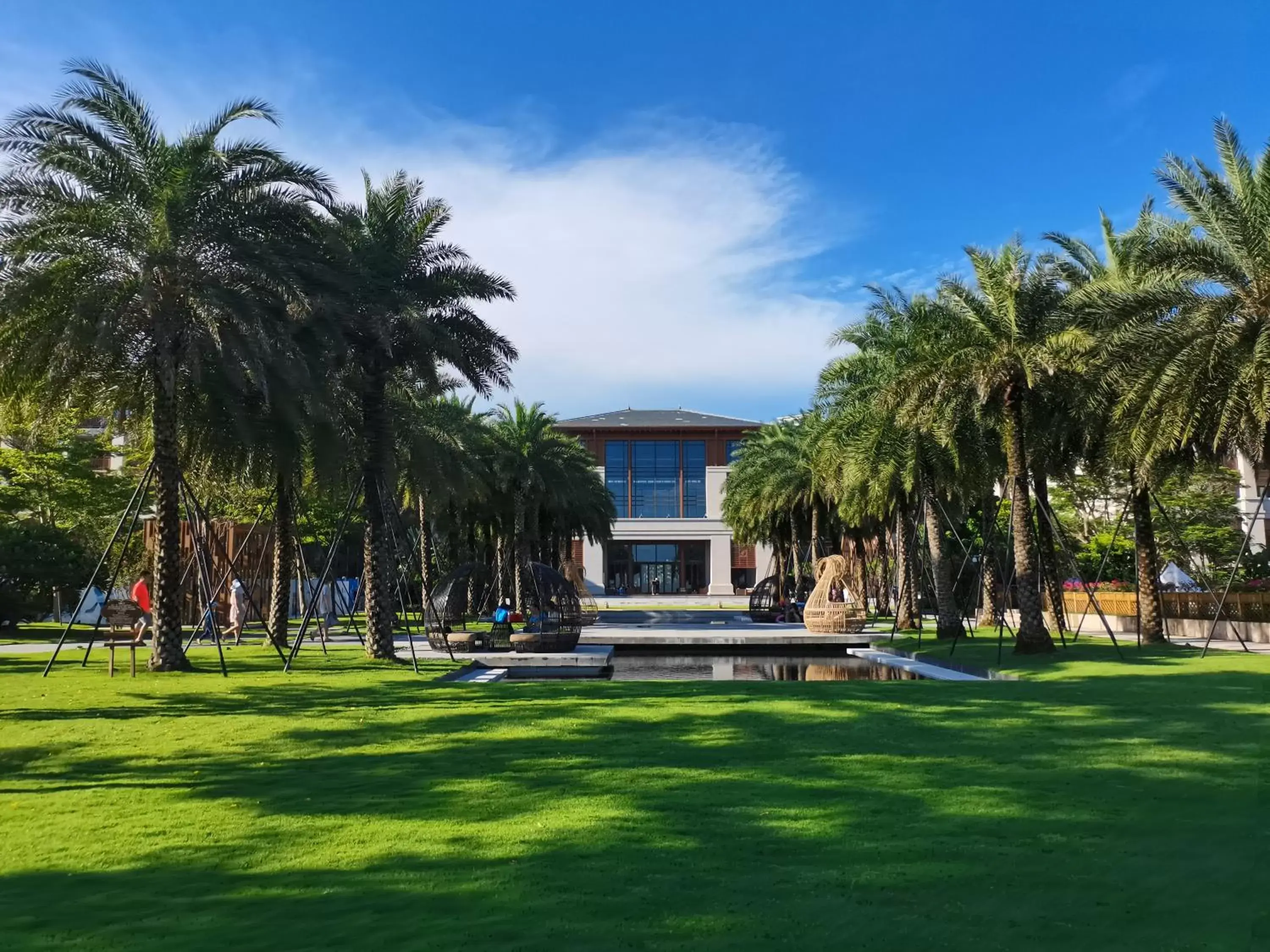 Garden, Property Building in Shenzhen Marriott Hotel Golden Bay