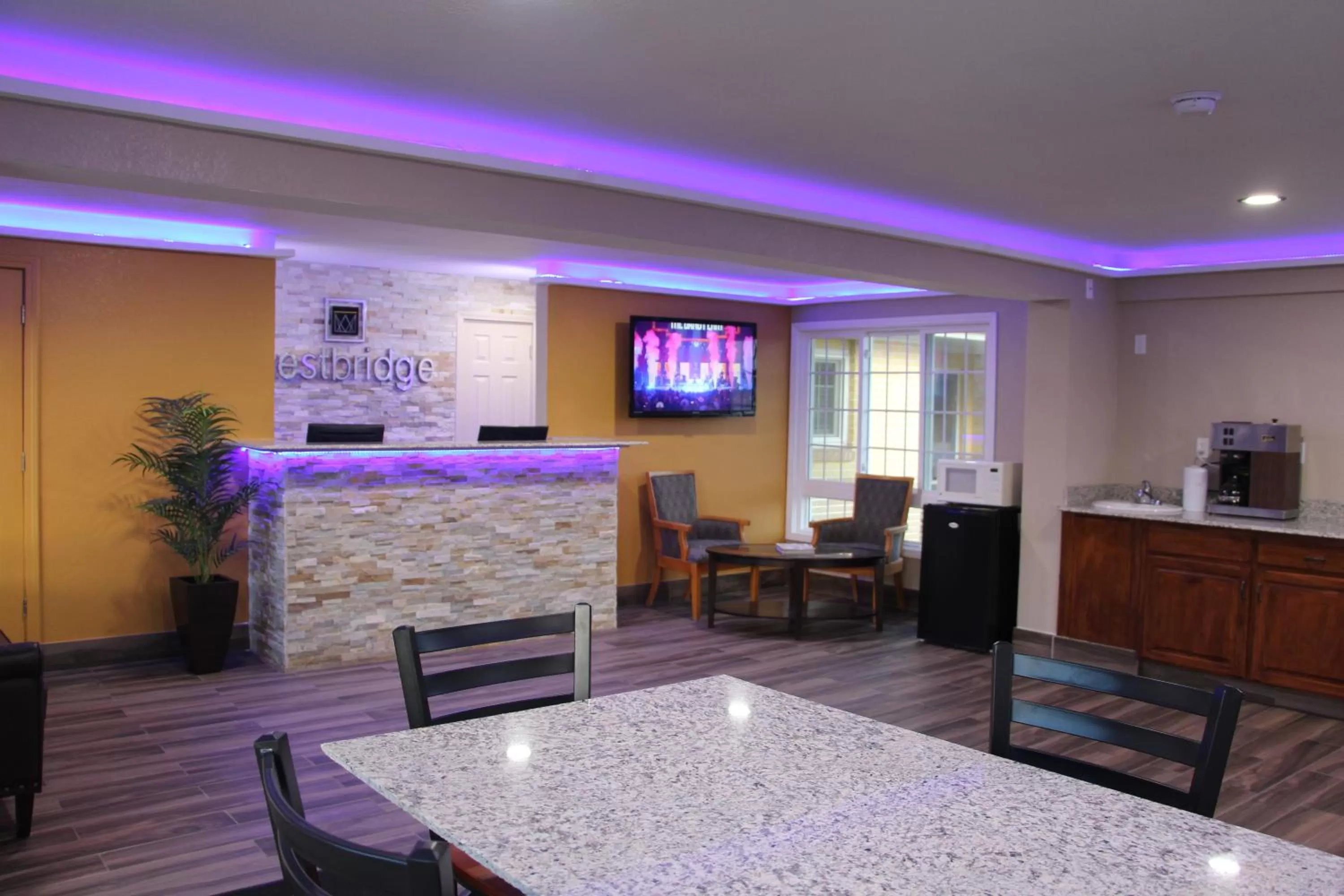 Lobby or reception in Westbridge Inn & Suites