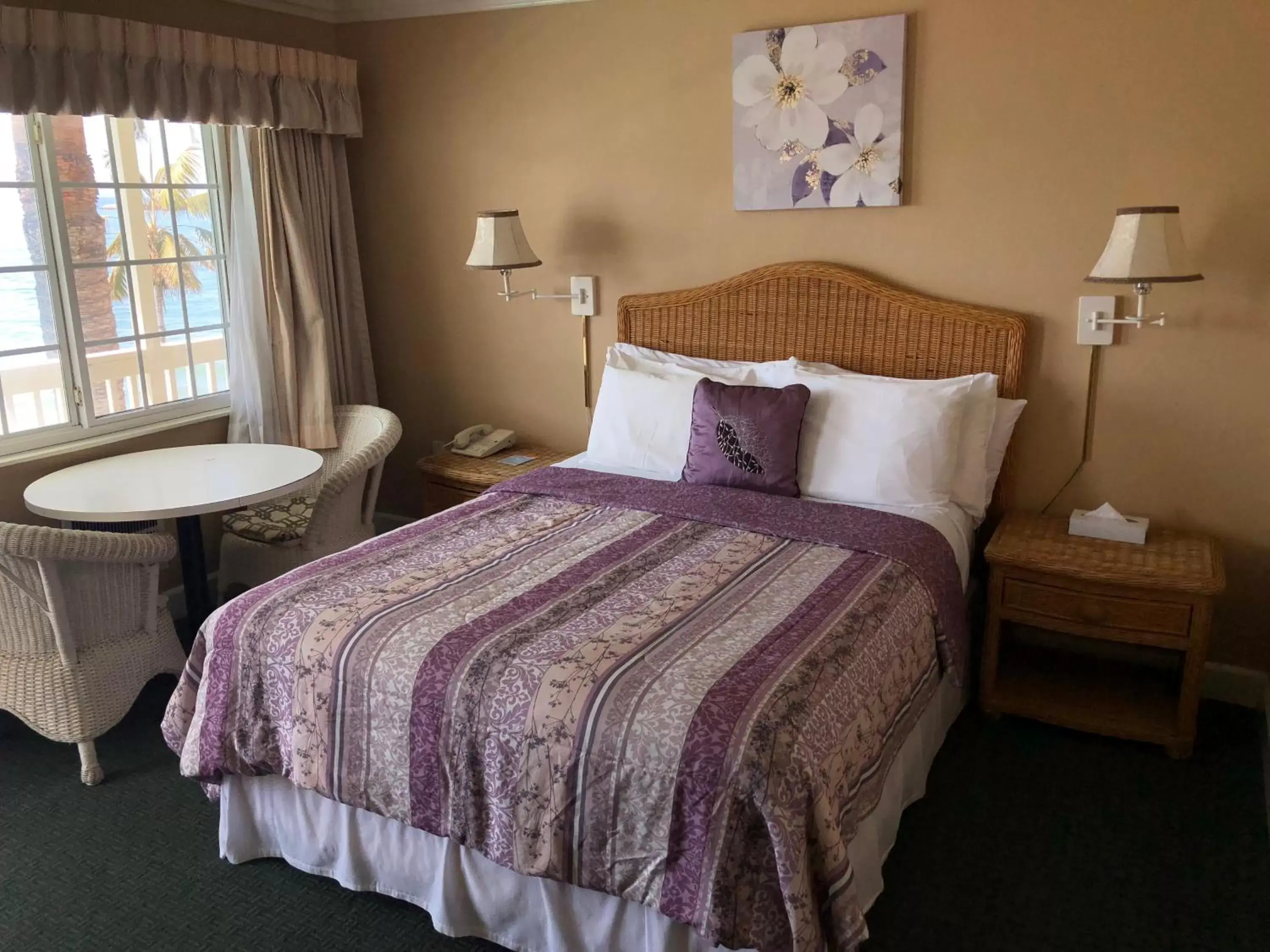 Standard Double Suite in Cliff House Inn Standard Double Suite in Cliff House Inn