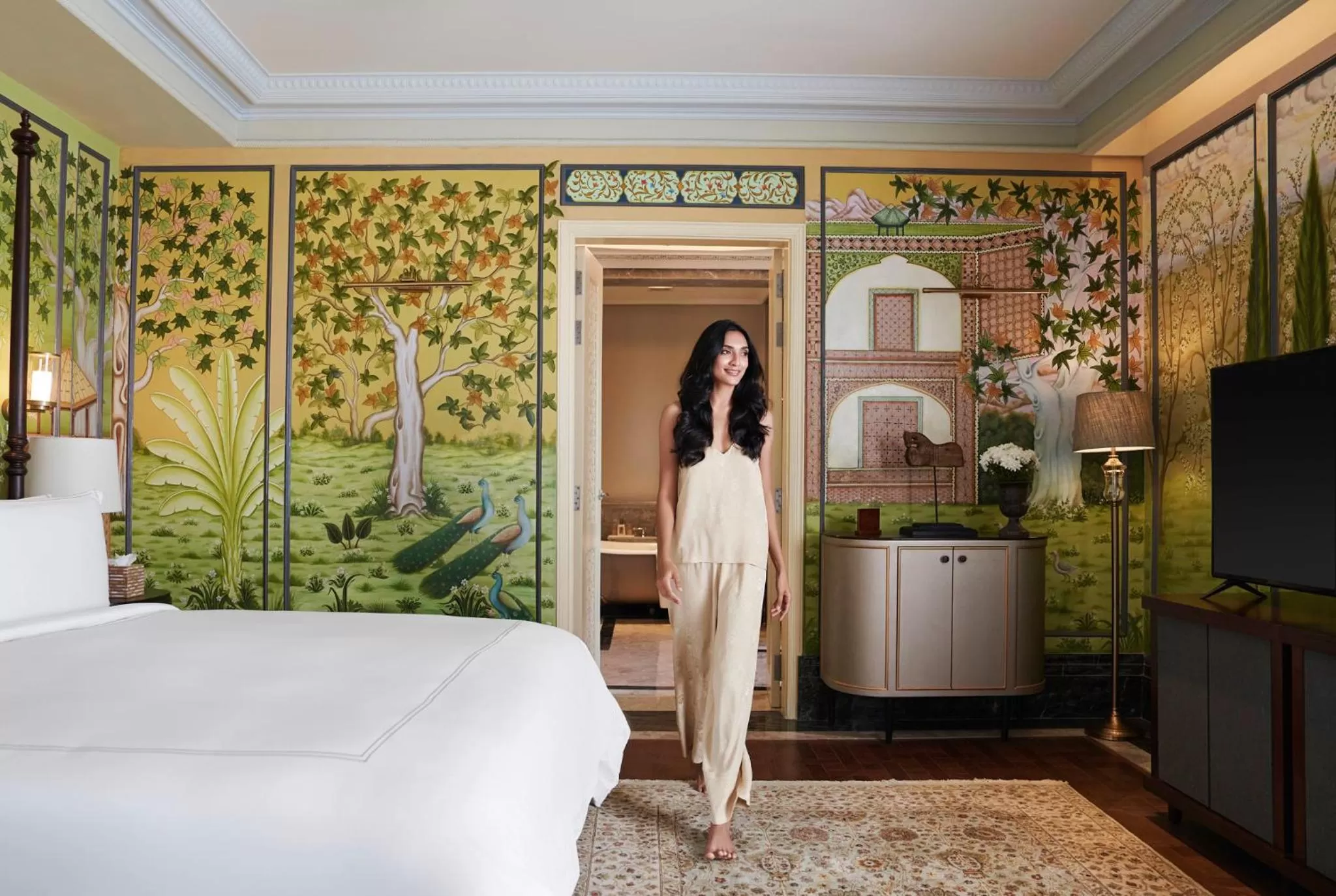 Bed in Raffles Udaipur