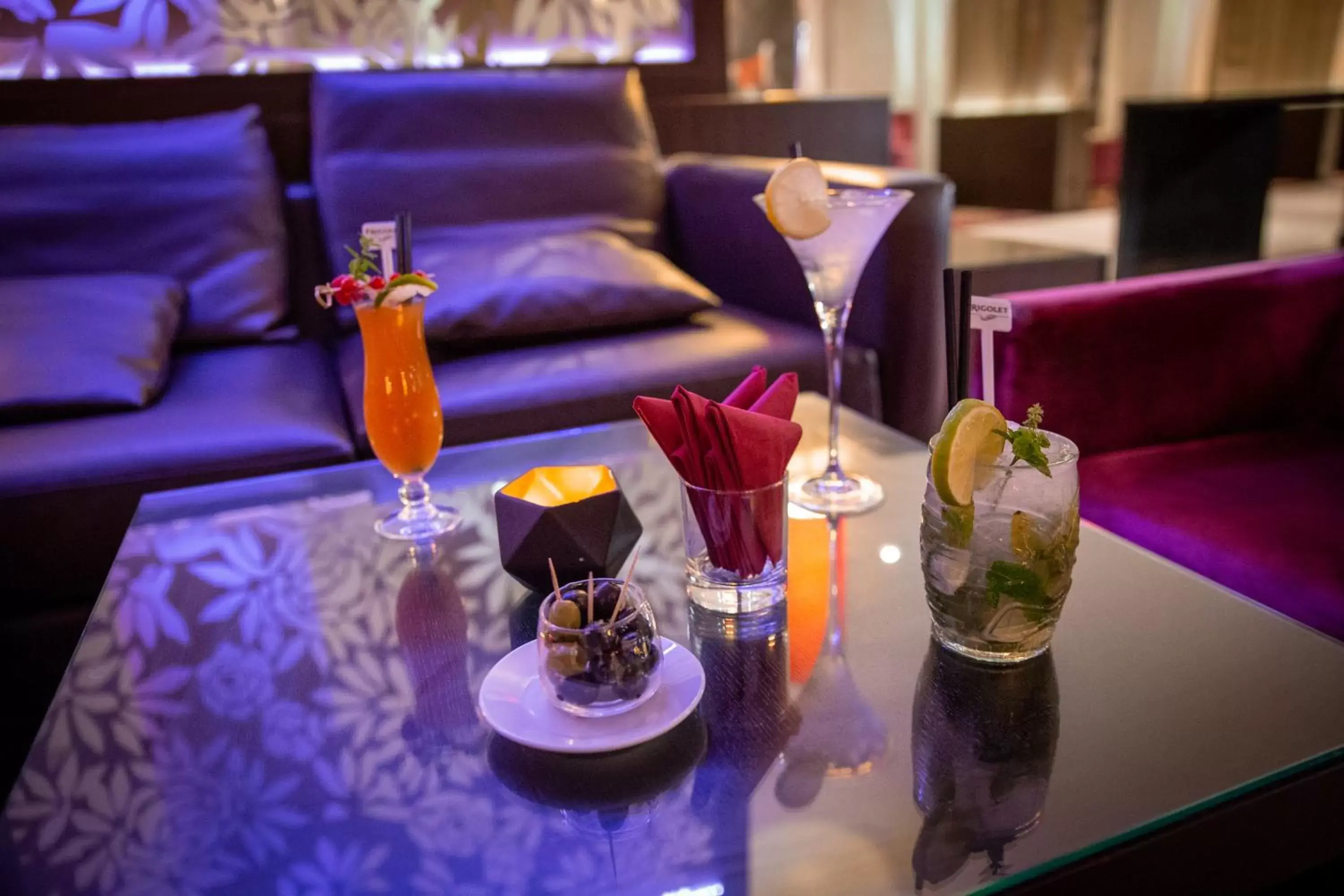 Lounge or bar in Zenitude Relais & Spa - Paris Charles de Gaulle
