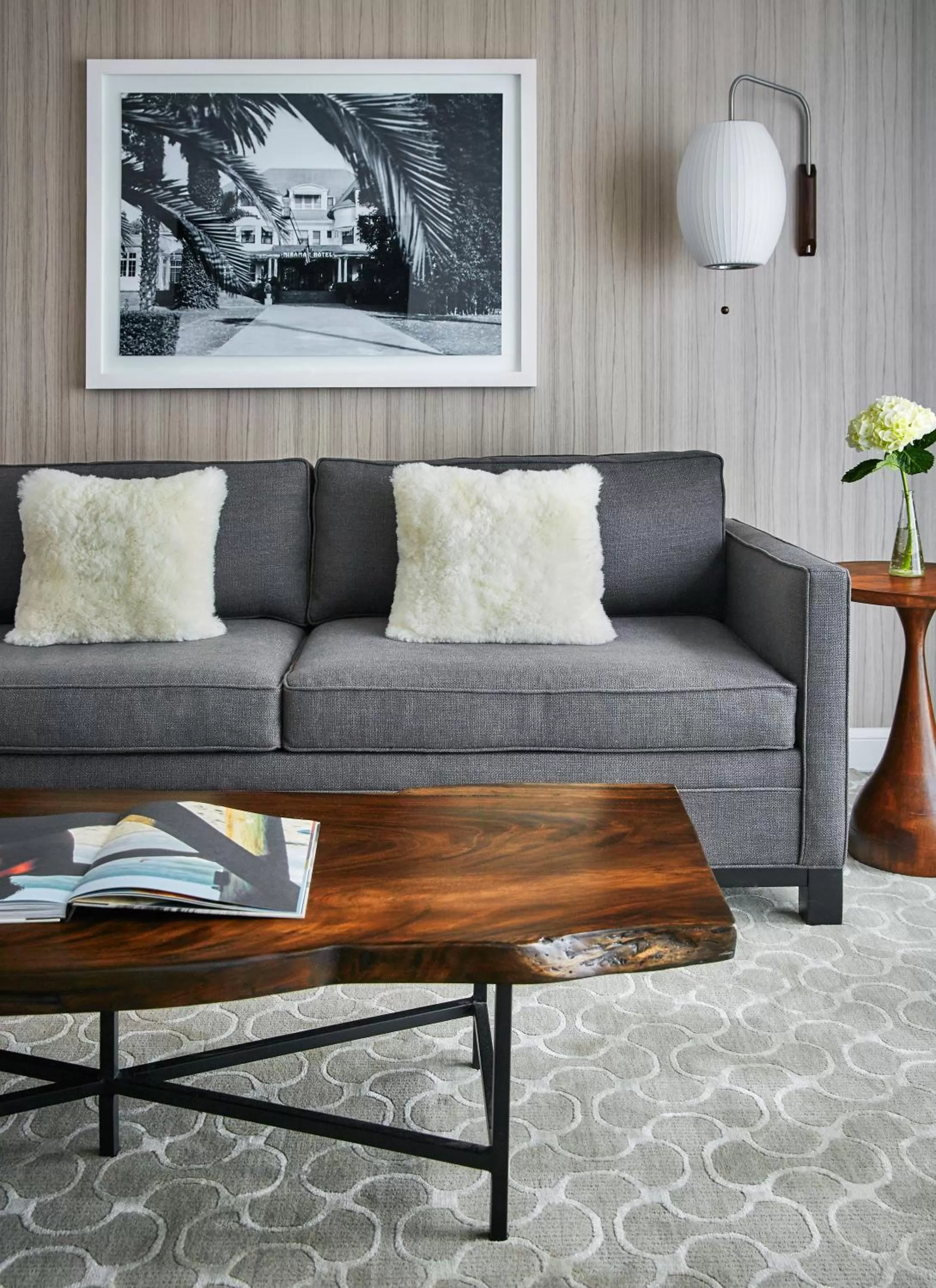 Living room in Fairmont Miramar Hotel & Bungalows