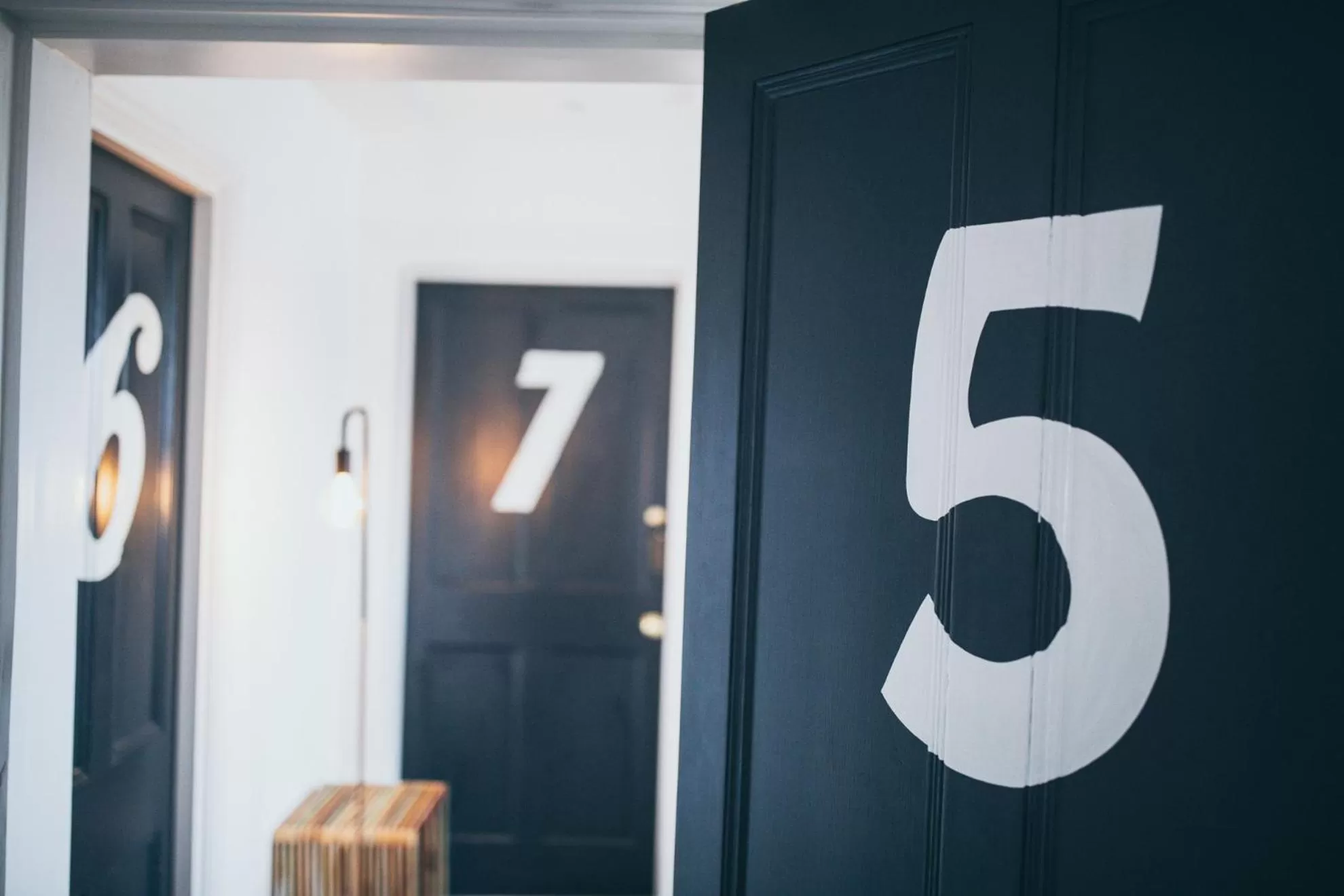 Bedroom in Caffeine&Machine