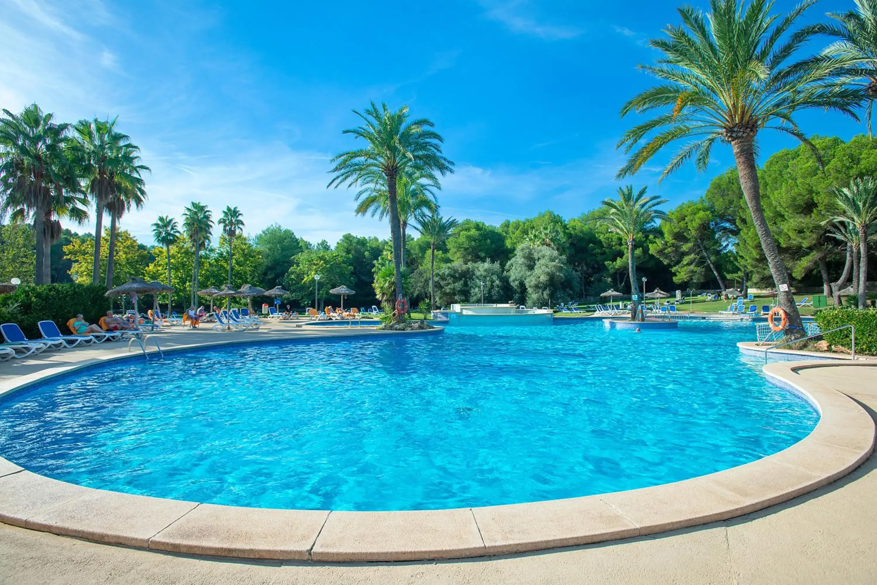 Swimming Pool in Exagon Park