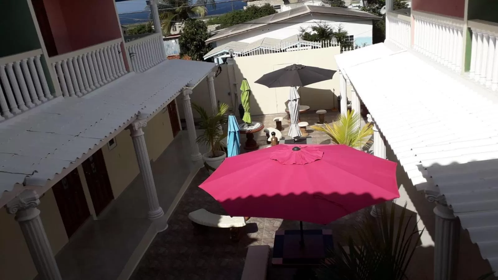 Pool View in Curasita colour Appartments