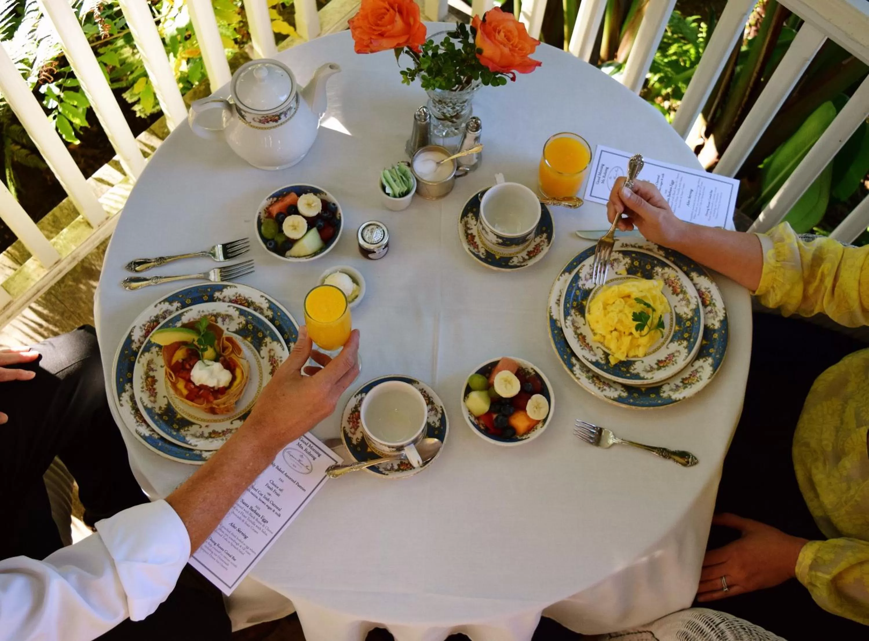 Breakfast in Simpson House Inn