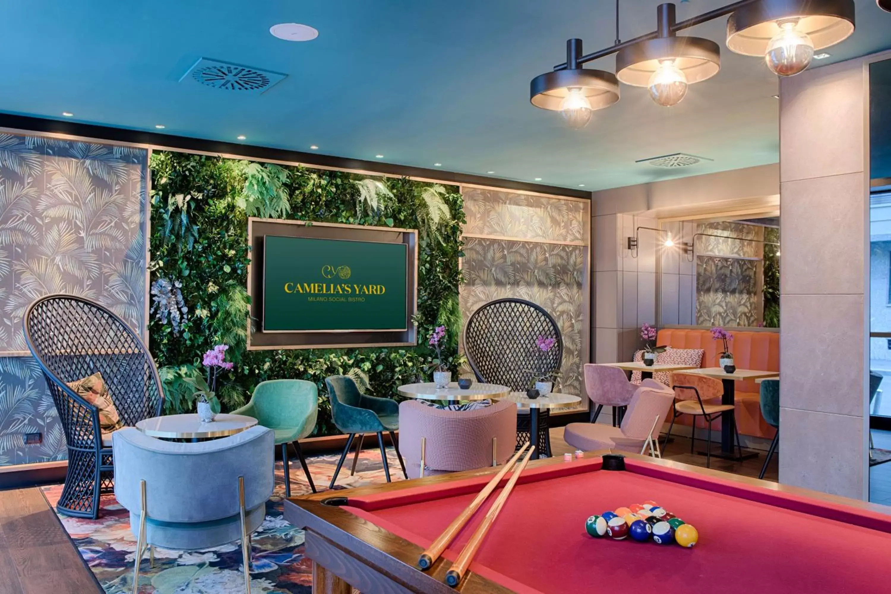 Lounge or bar, Billiards in NH Collection Milano Touring