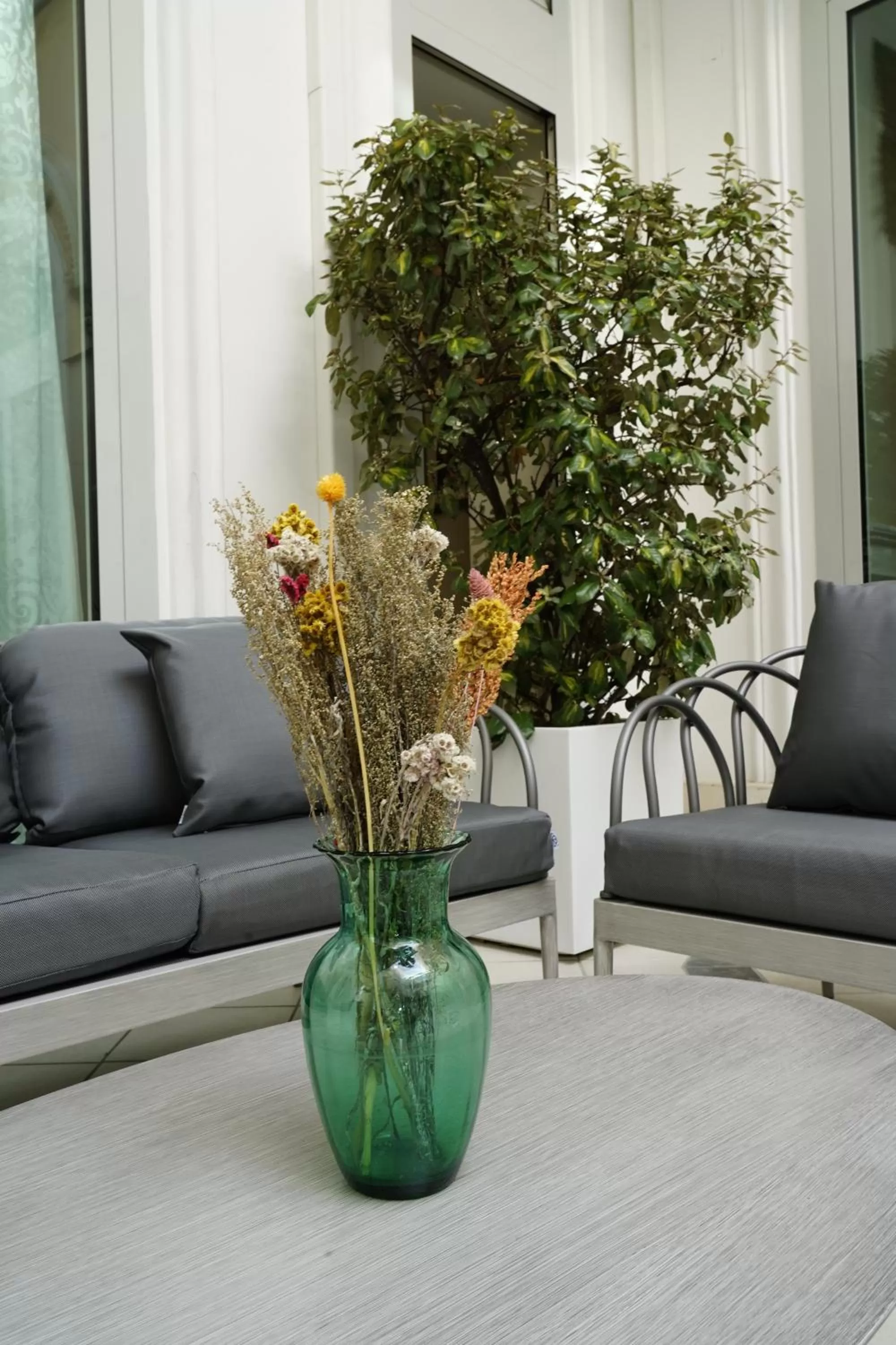 Seating Area in Sisuites