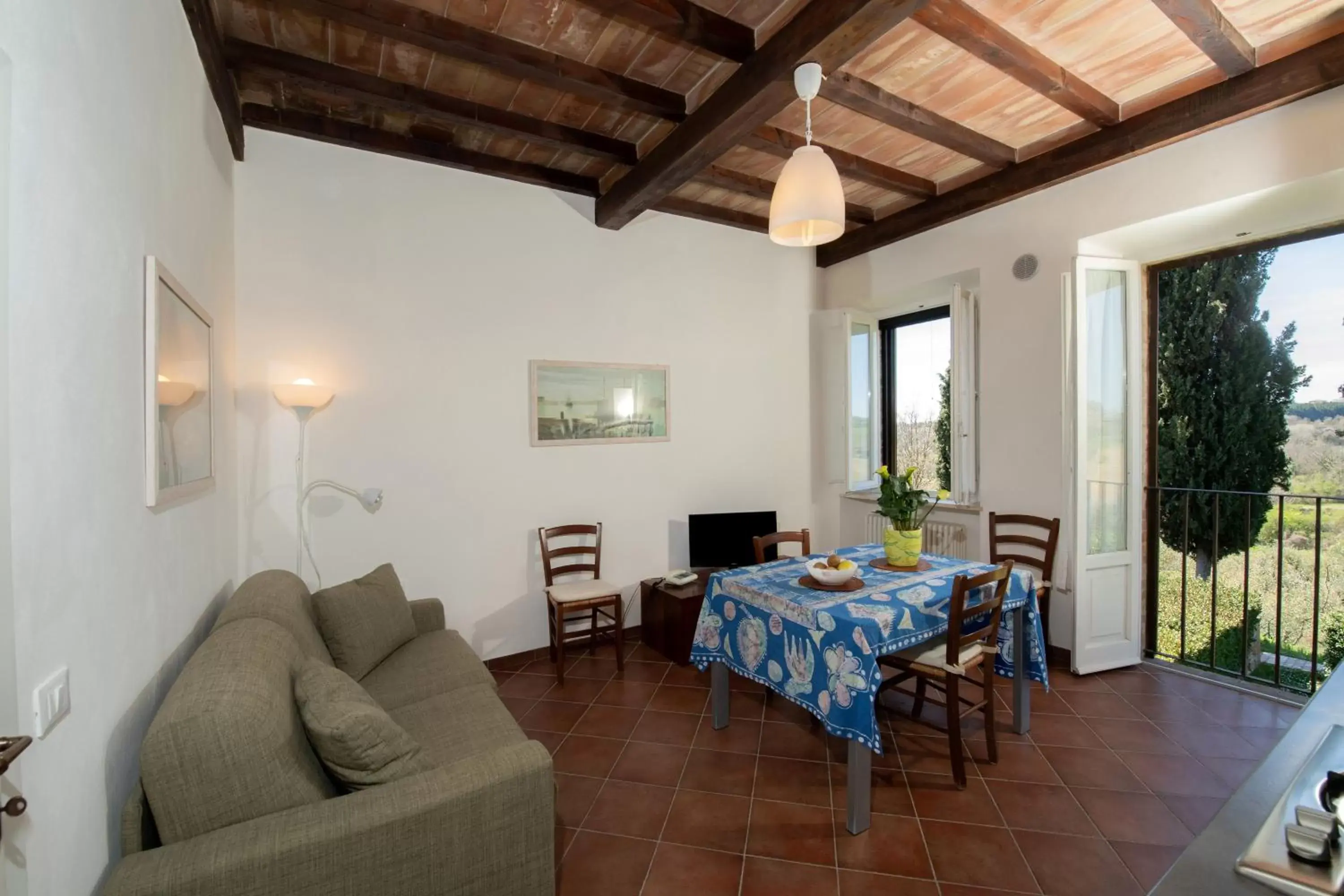 Dining Area in Country Residence Cipriano - La Torre alle Tolfe