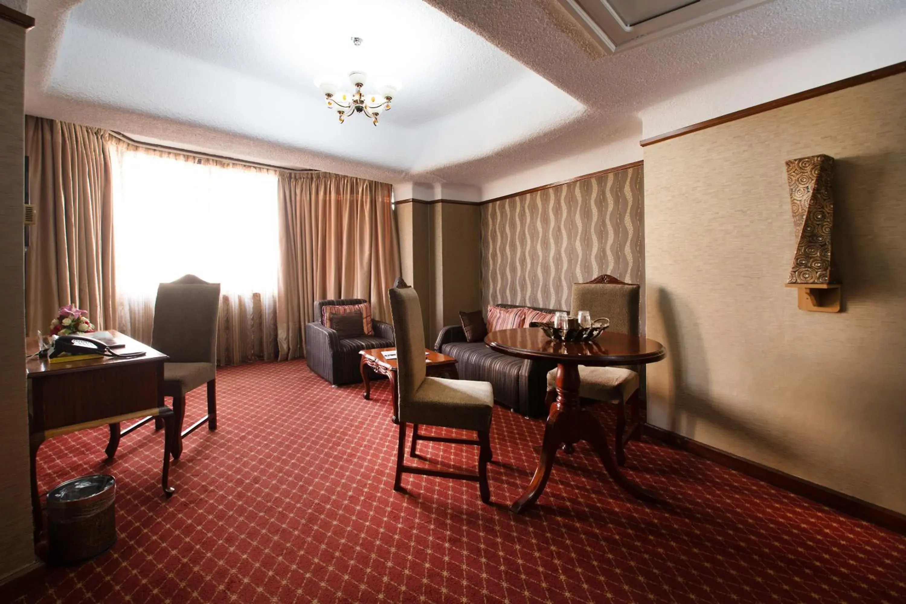 Living room, Seating Area in Nairobi Safari Club