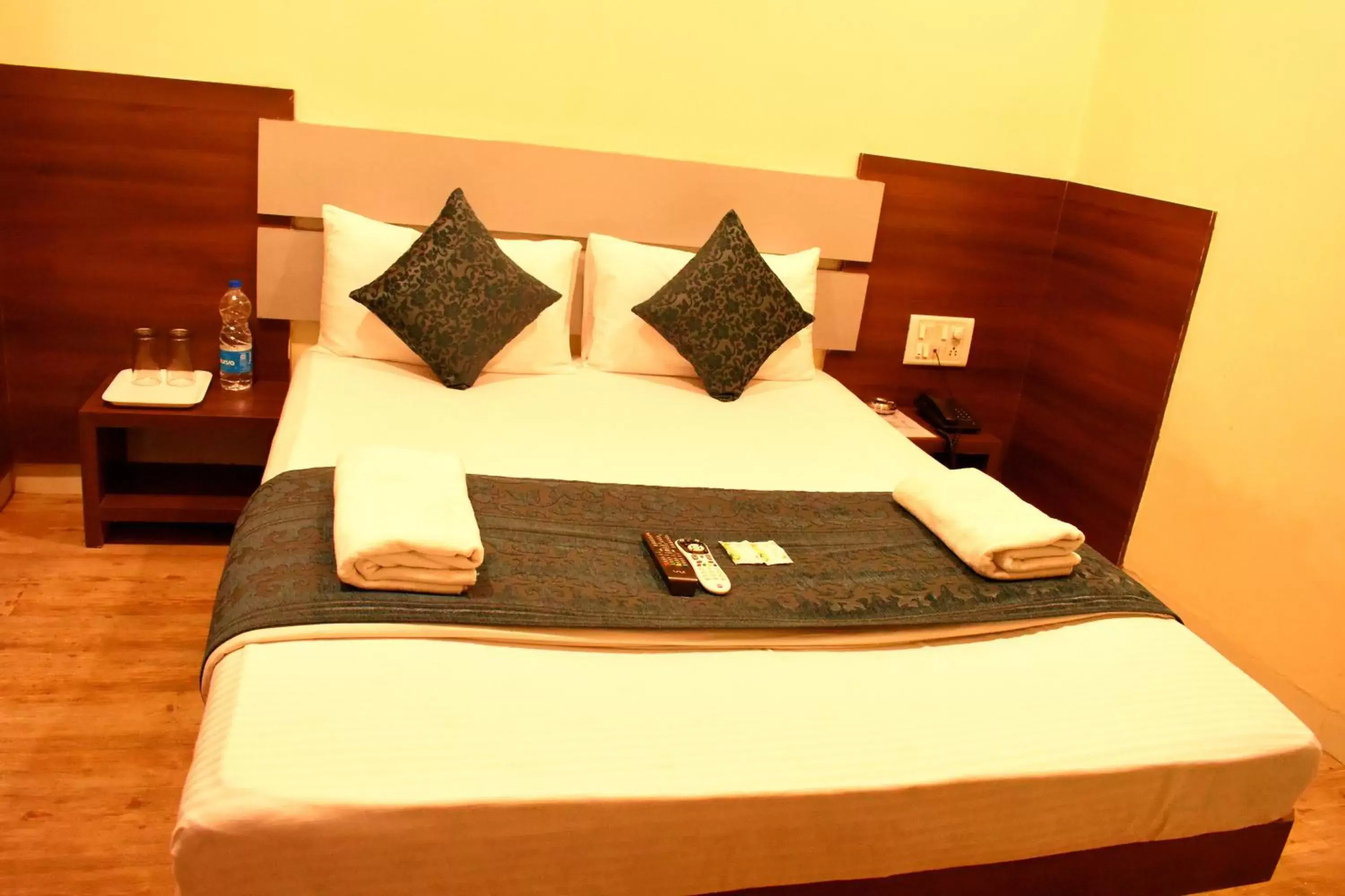 Bed in Sai Sharan Stay Inn- Near MIDC Turbhe Navi Mumbai