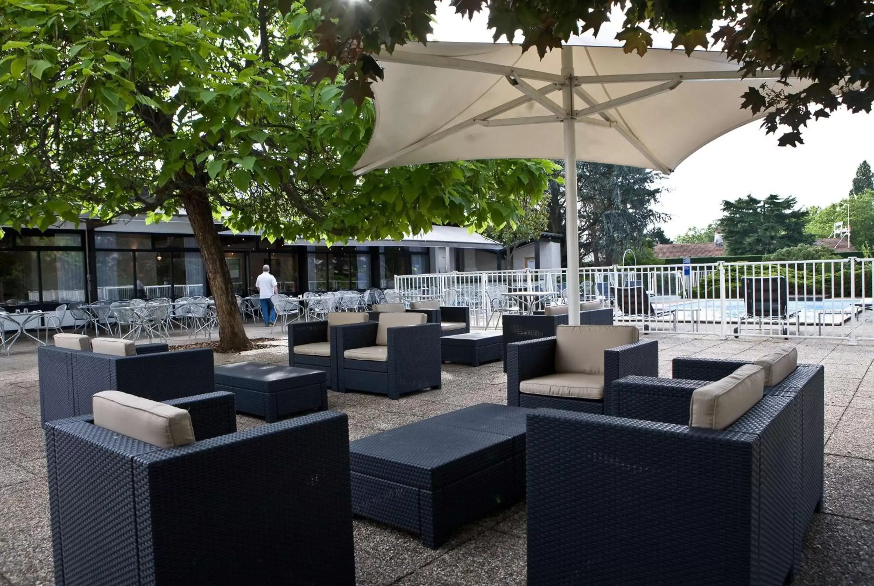 Lounge or bar in Best Western Porte du Forez