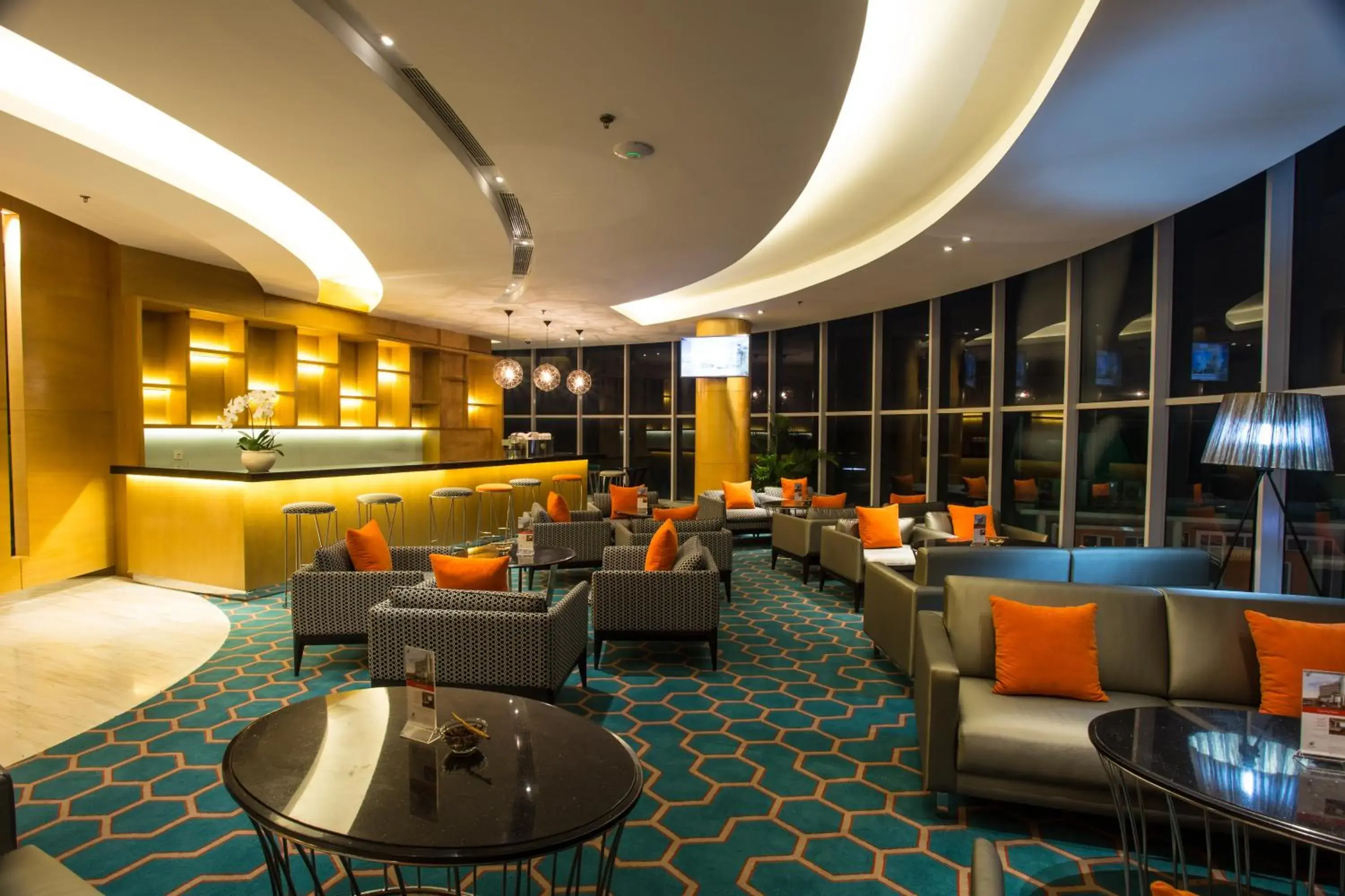 Lounge or bar, Lounge/Bar in Hotel Ciputra Cibubur managed by Swiss-Belhotel International