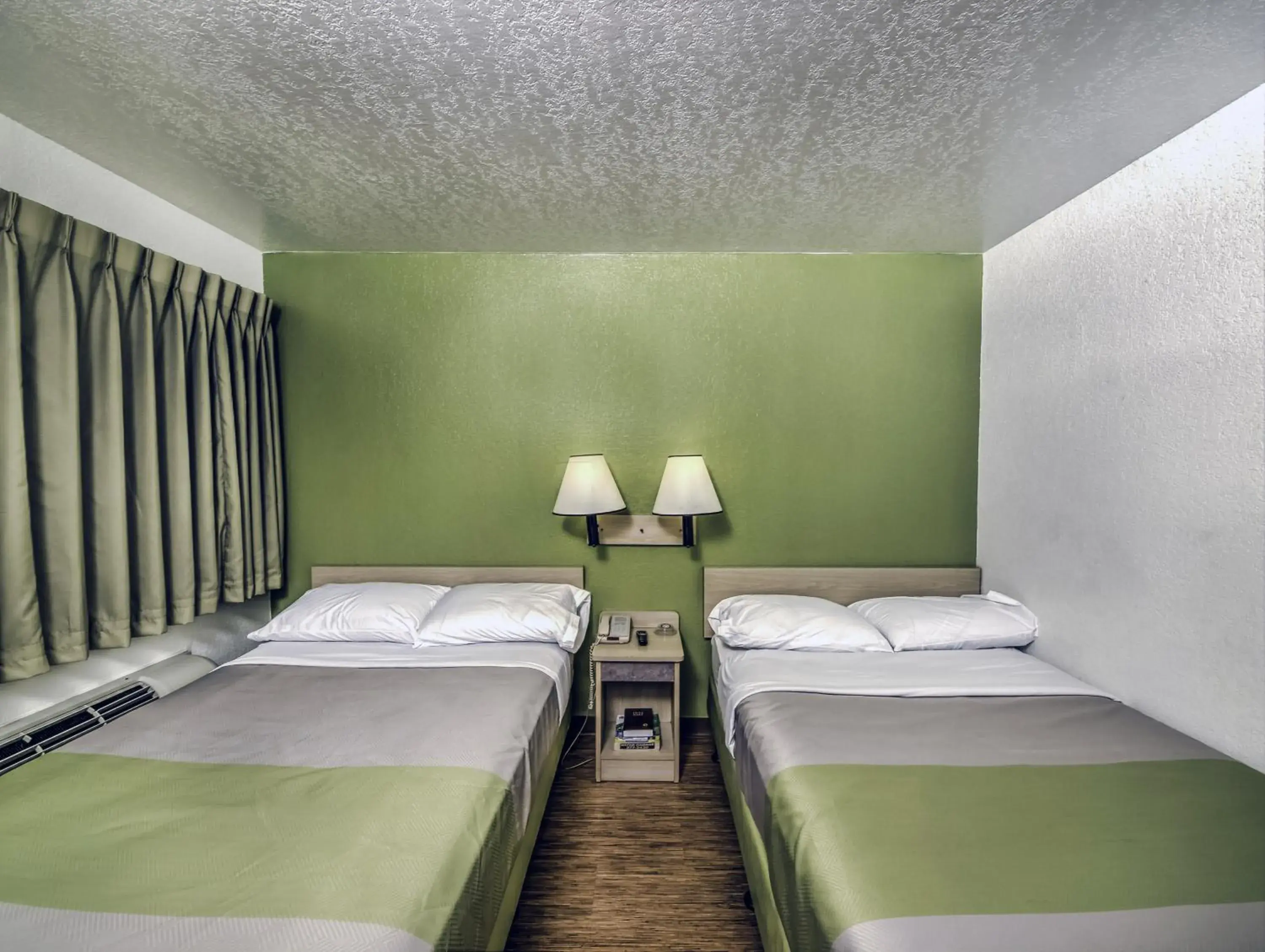 Bedroom, Bed in Motel 6-Colorado Springs, CO