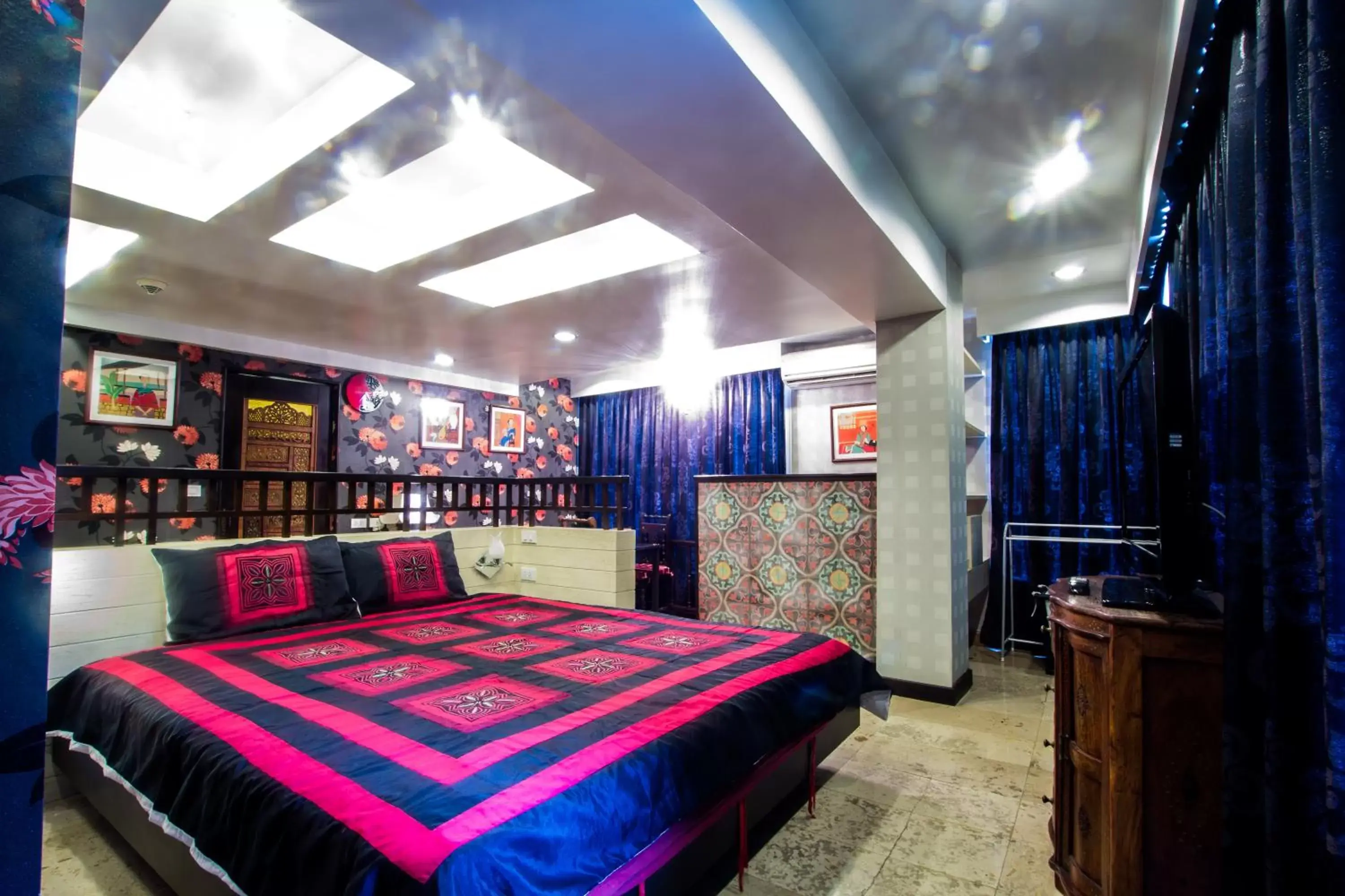 Bedroom in Sabai Sabai@Sukhumvit Hotel