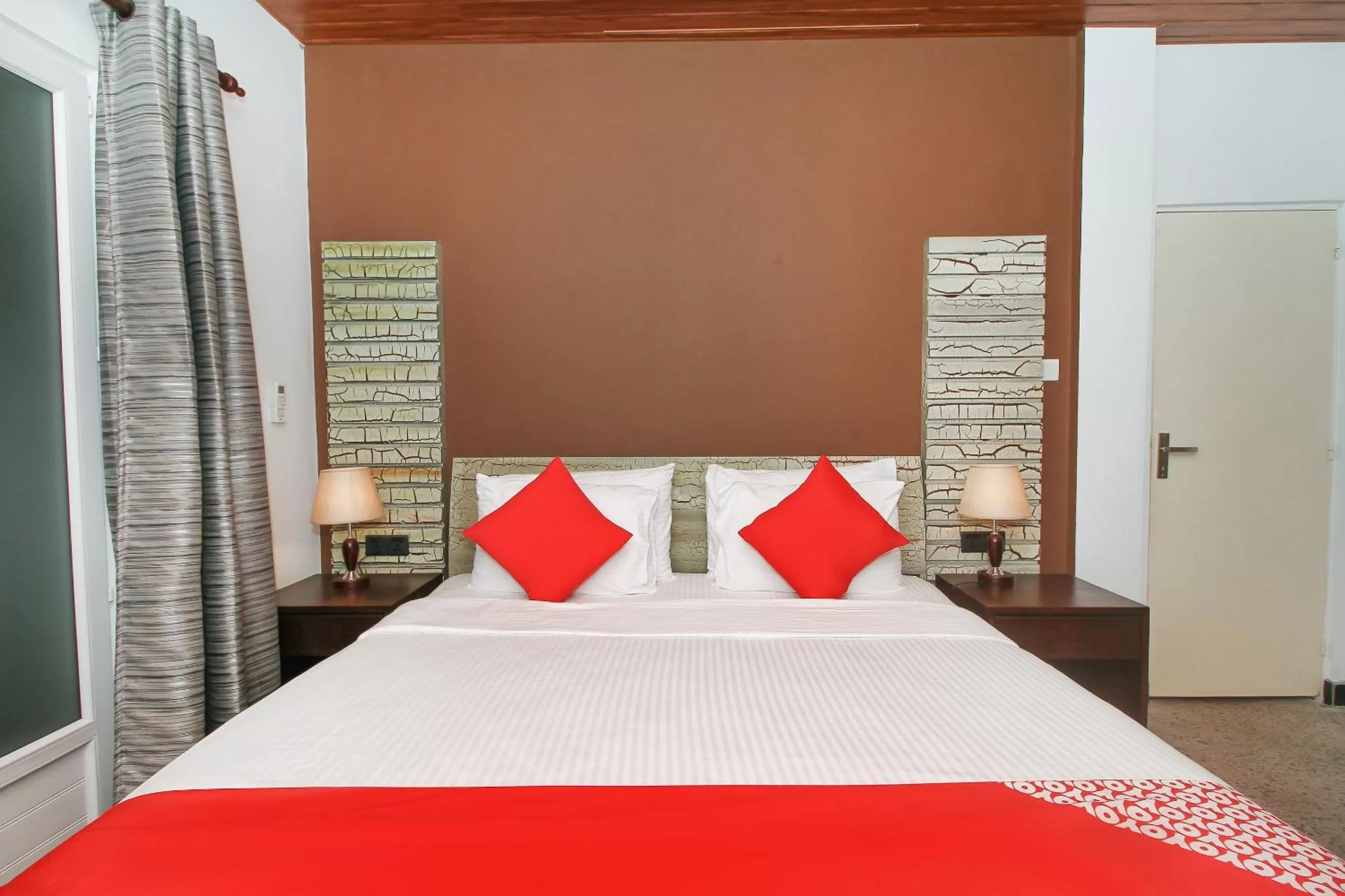 Bedroom, Bed in Hotel 198 Negombo