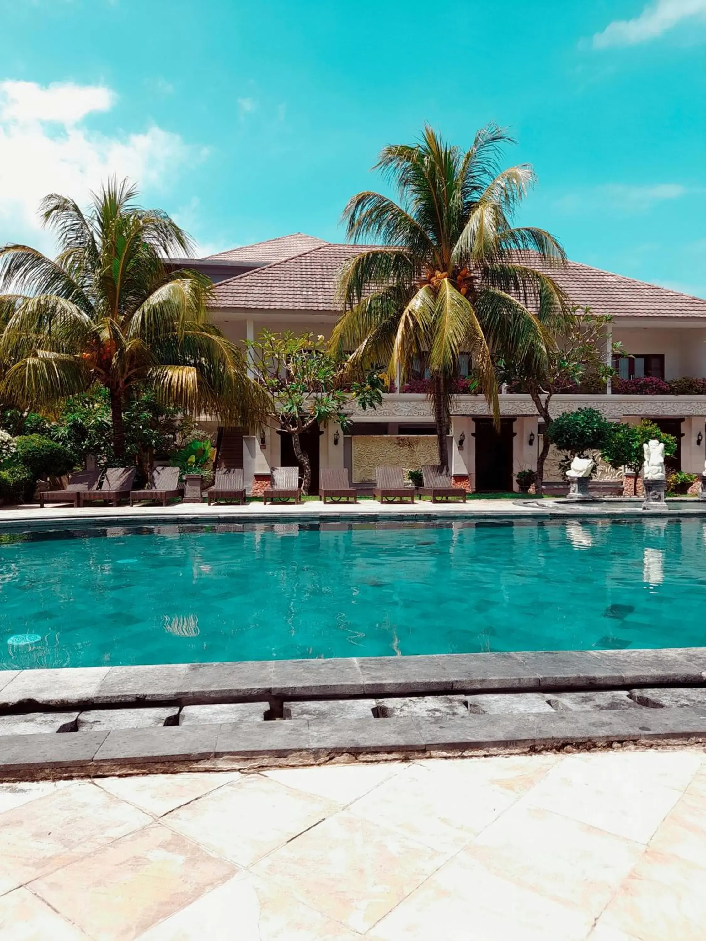 Pool view, Swimming Pool in Puri Saron Senggigi Hotel
