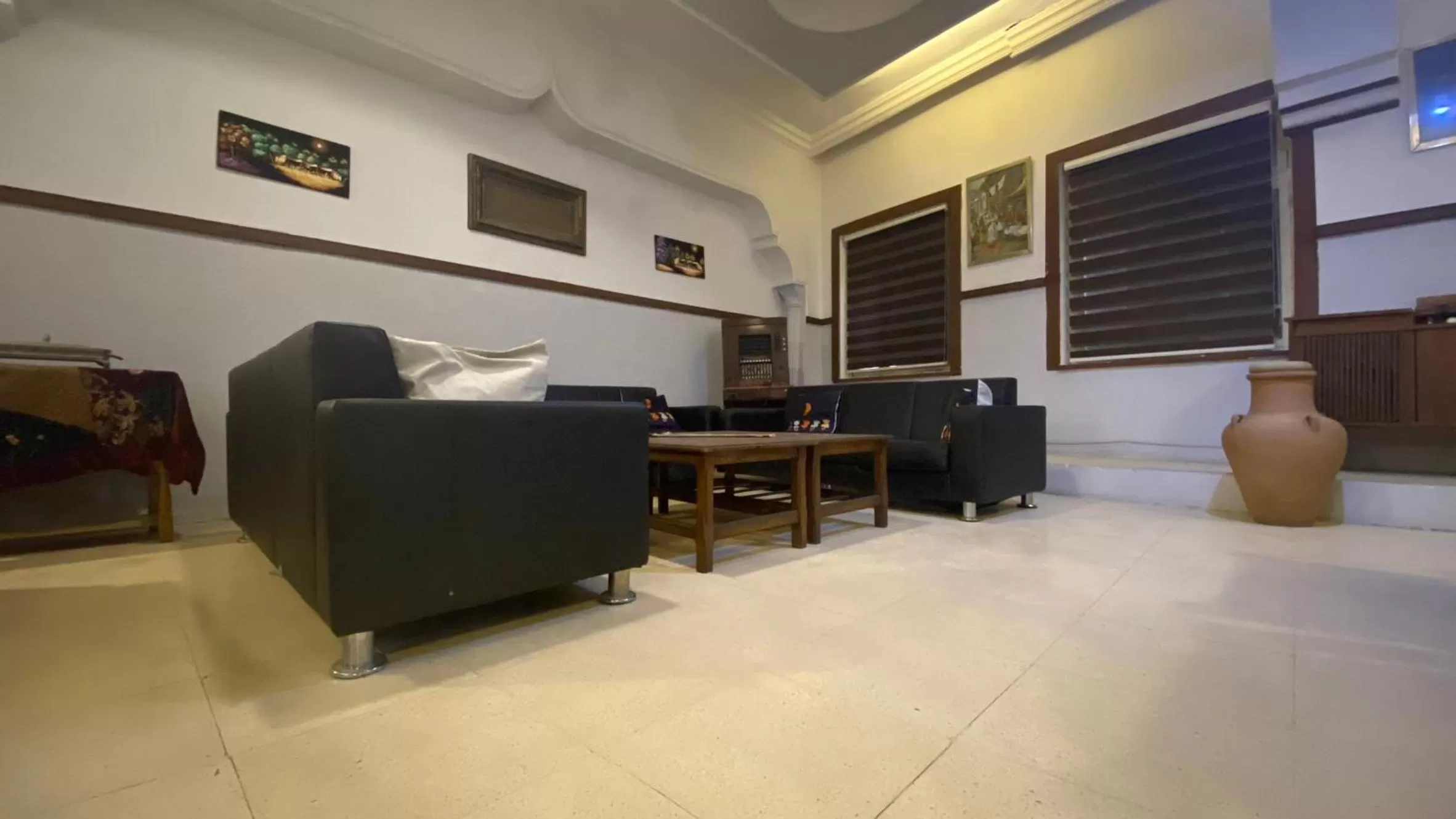 Seating area in New Park Hotel