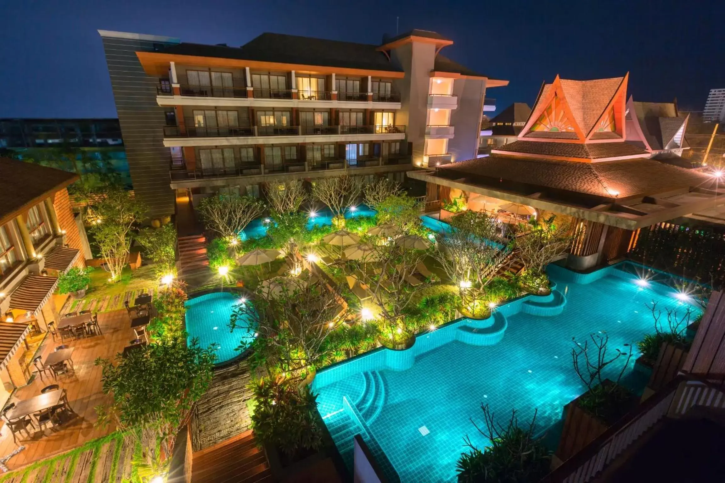 Facade/entrance, Pool View in Ayrest Hua Hin Hotel