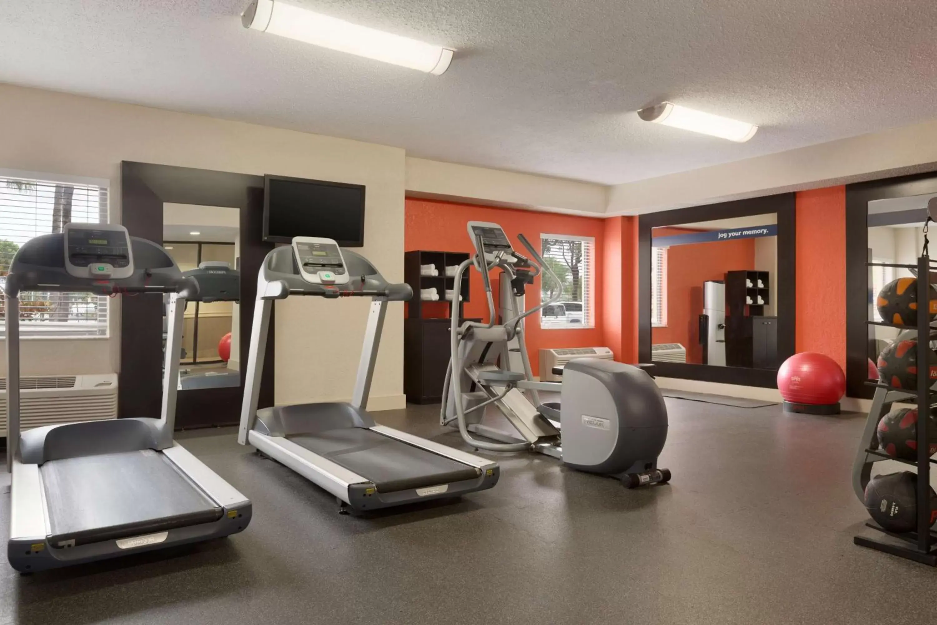 Fitness centre/facilities, Fitness Center/Facilities in Hampton Inn Miami-Airport West