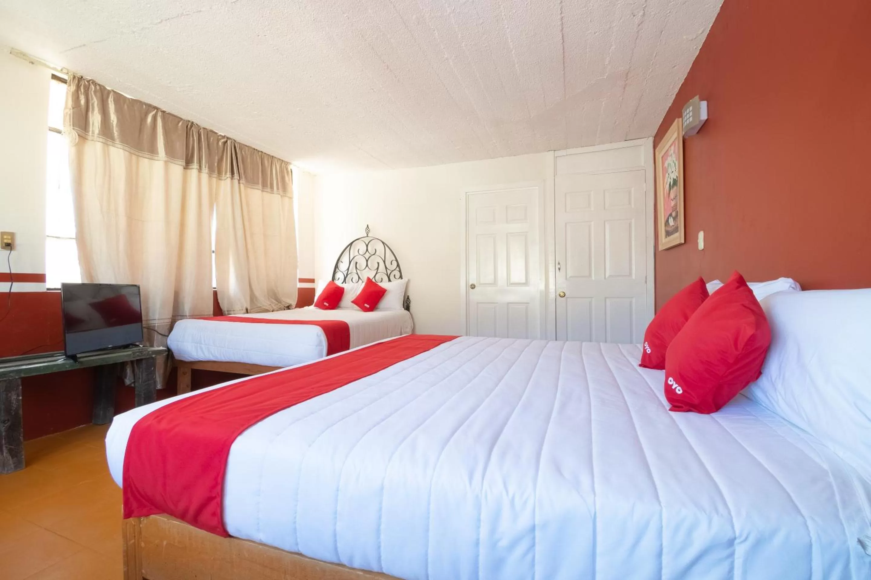 Bedroom, Bed in OYO Hotel Meson de la Concepcion