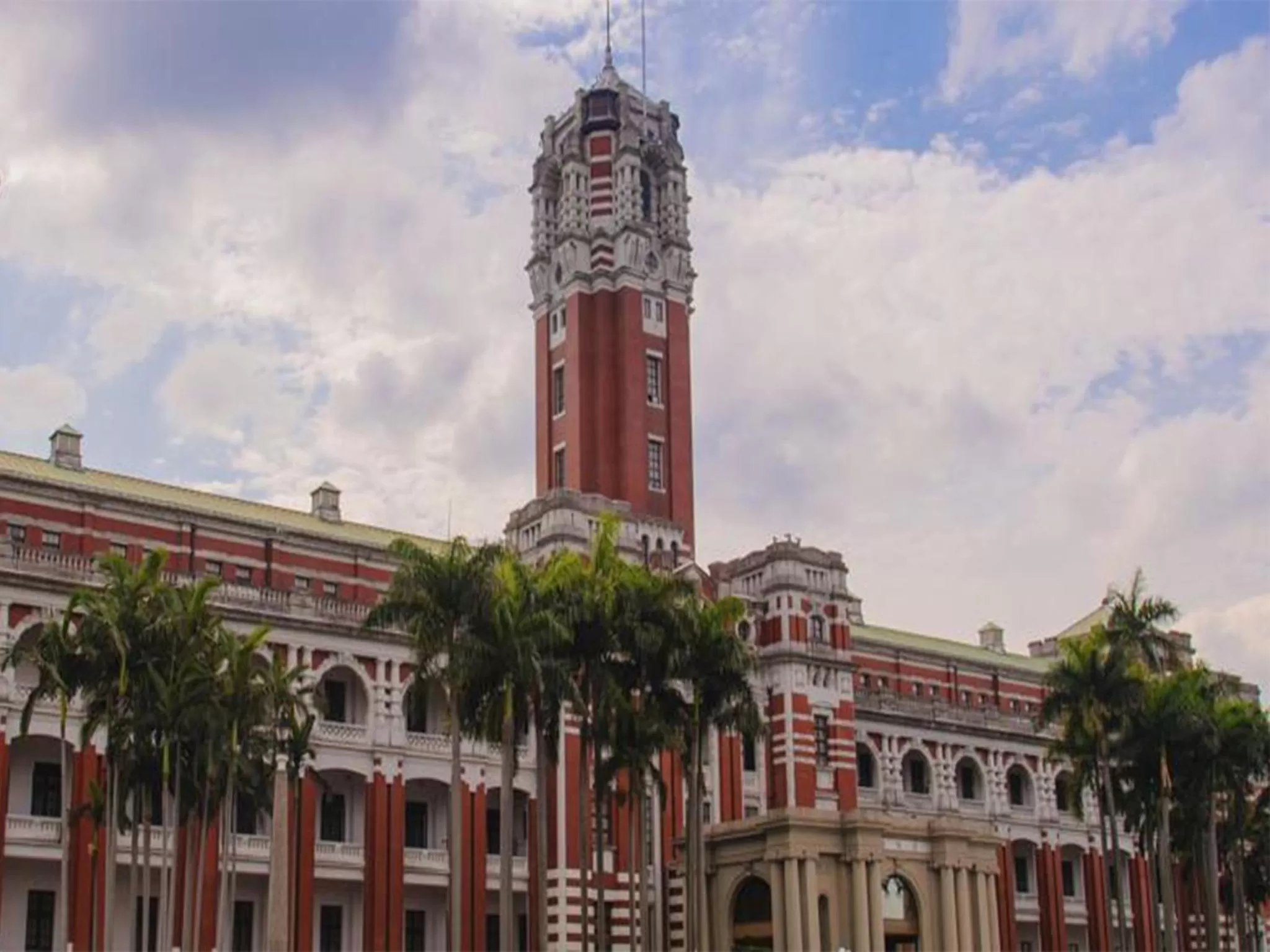 Nearby landmark in Beauty Hotels Taipei - B7 Journey