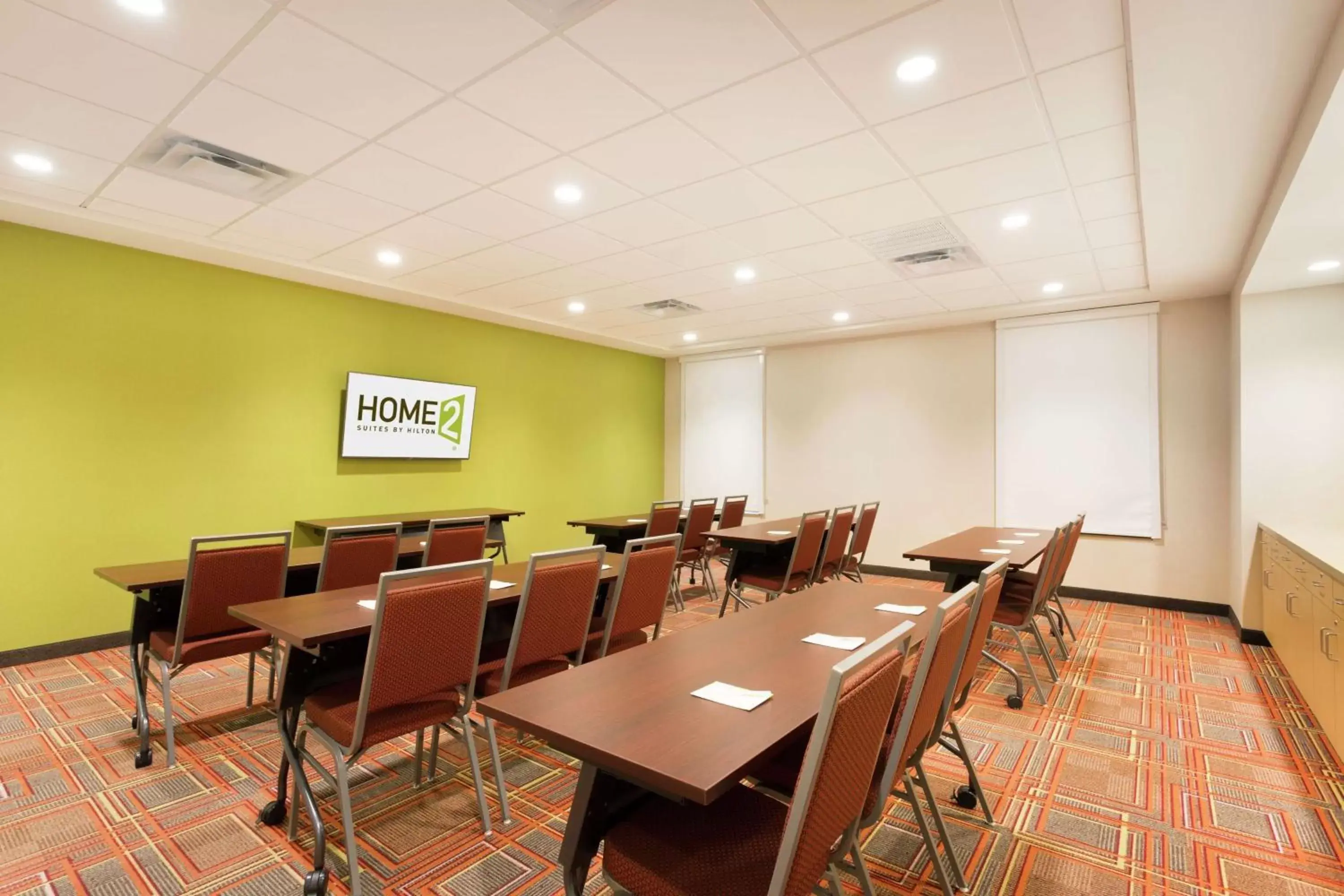 Meeting/conference room in Home2 Suites by Hilton Midland