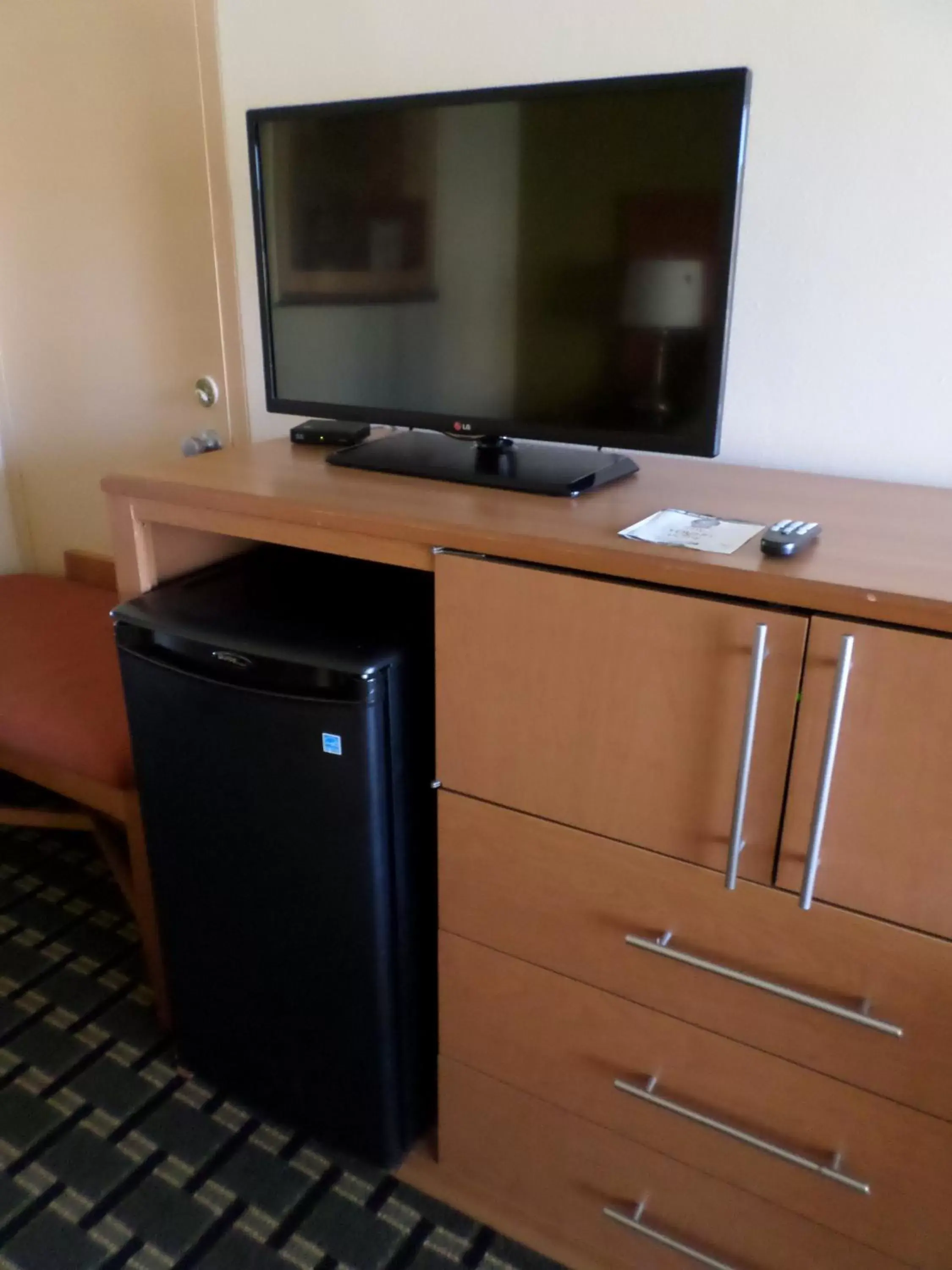 TV and multimedia, TV/Entertainment Center in Days Inn & Conf Center by Wyndham Southern Pines Pinehurst