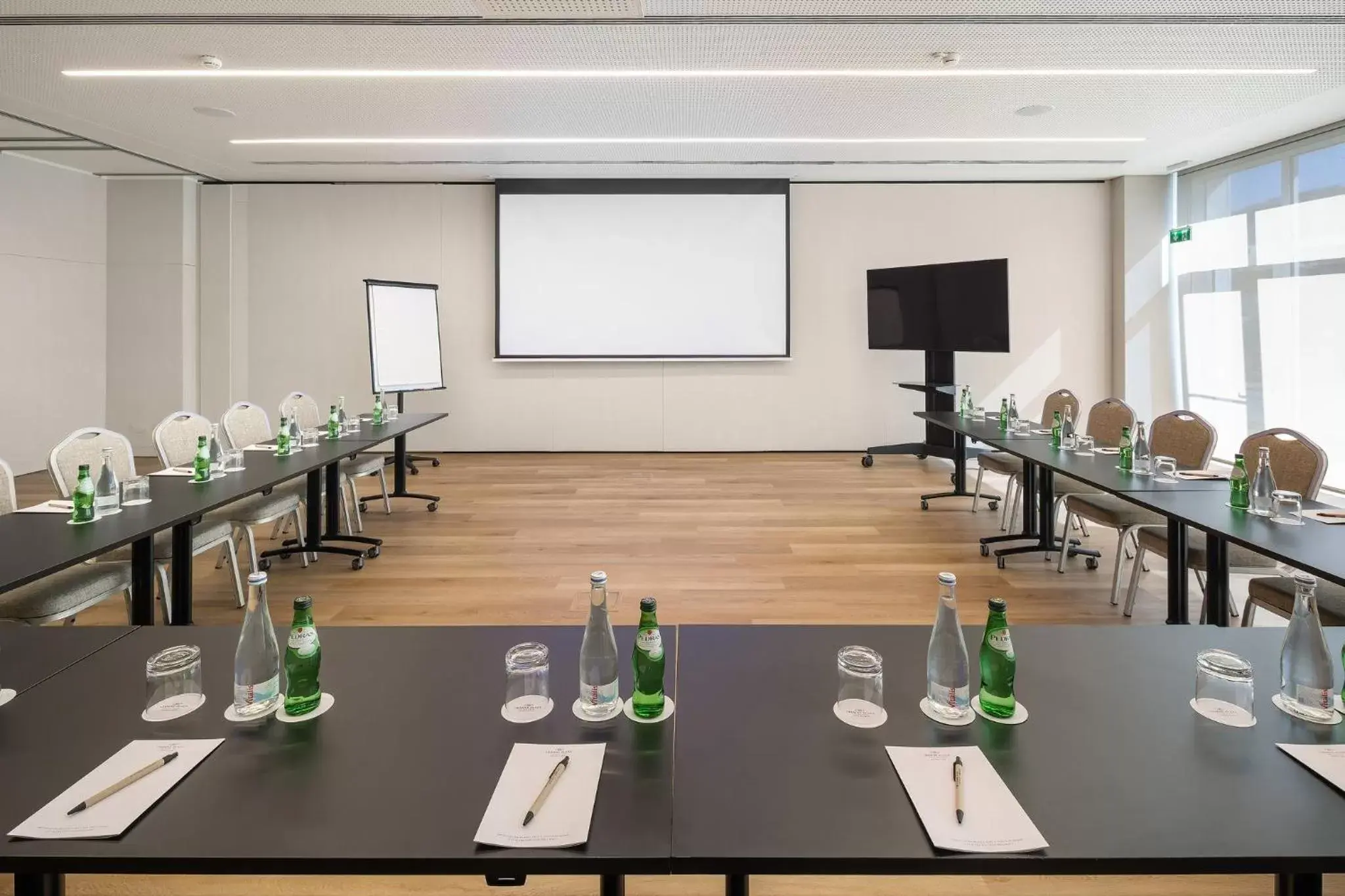 Meeting/conference room, Business Area/Conference Room in Crowne Plaza - Caparica Lisbon