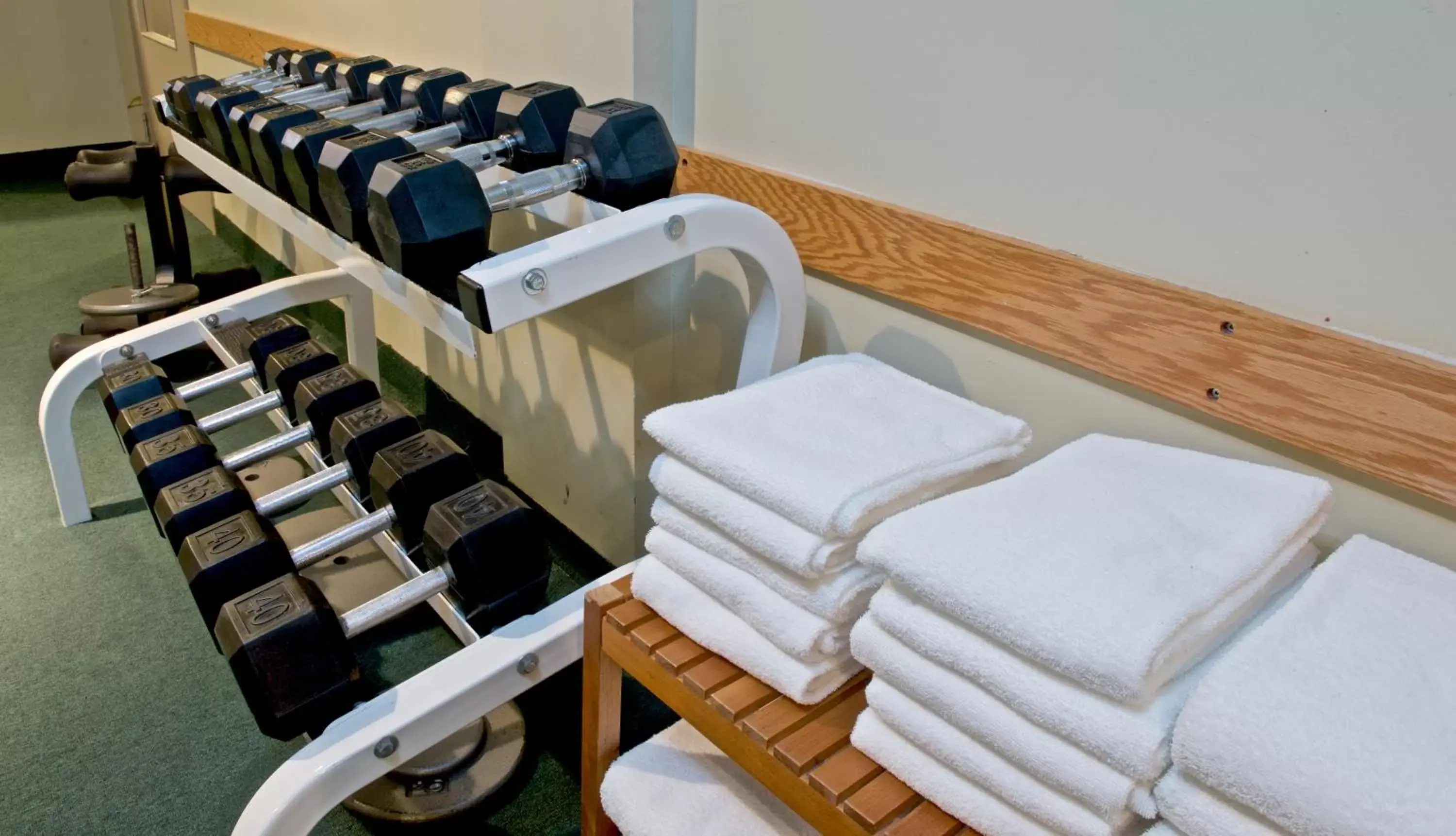 Fitness centre/facilities in Hôtel Castel