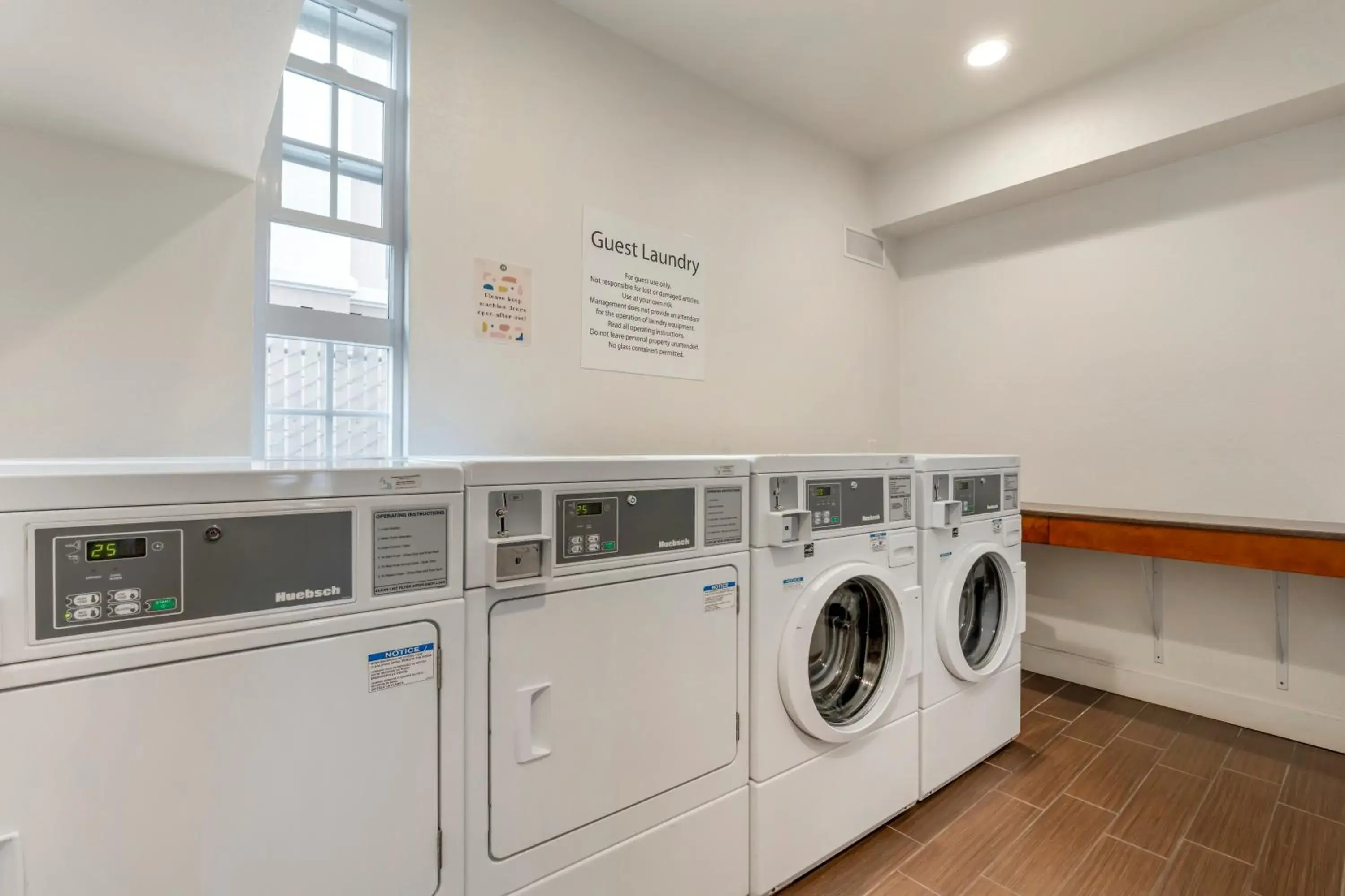 laundry, Kitchen/Kitchenette in Comfort Inn Arcata