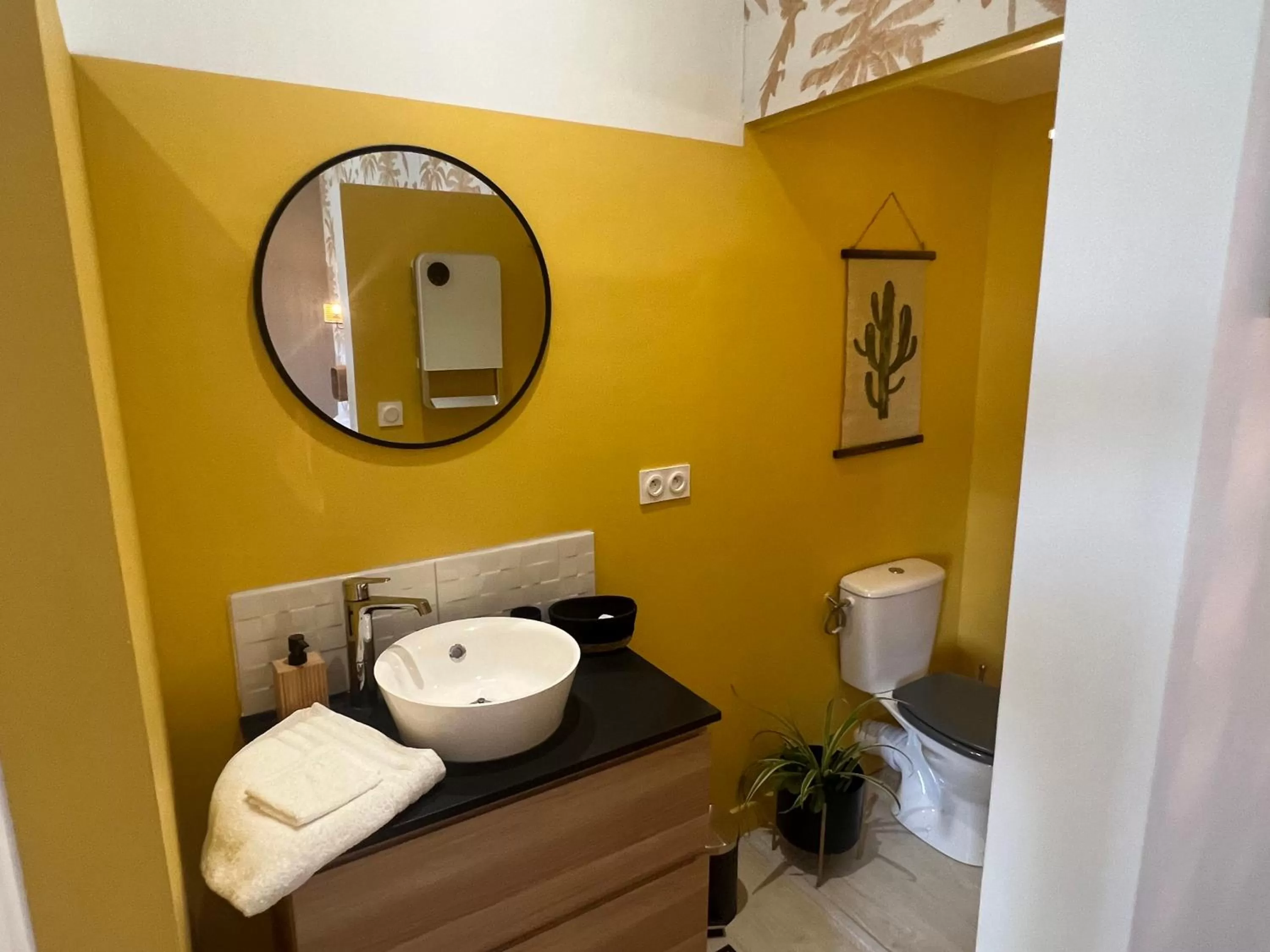 Bathroom in La Chaise Haute