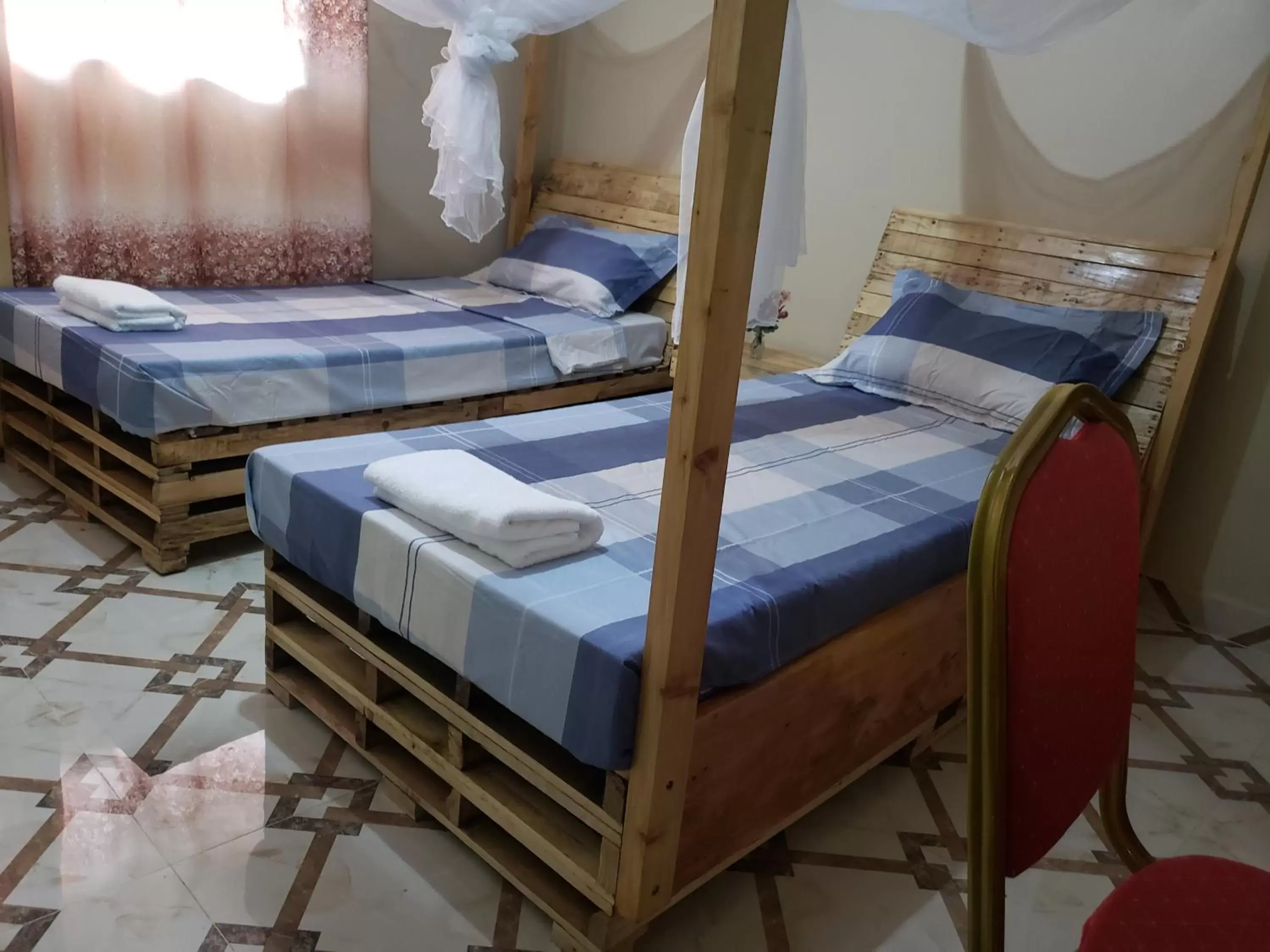 Budget Twin Room in L&J Modern Backpackers Kinondoni Budget Twin Room in L&J Modern Backpackers Kinondoni