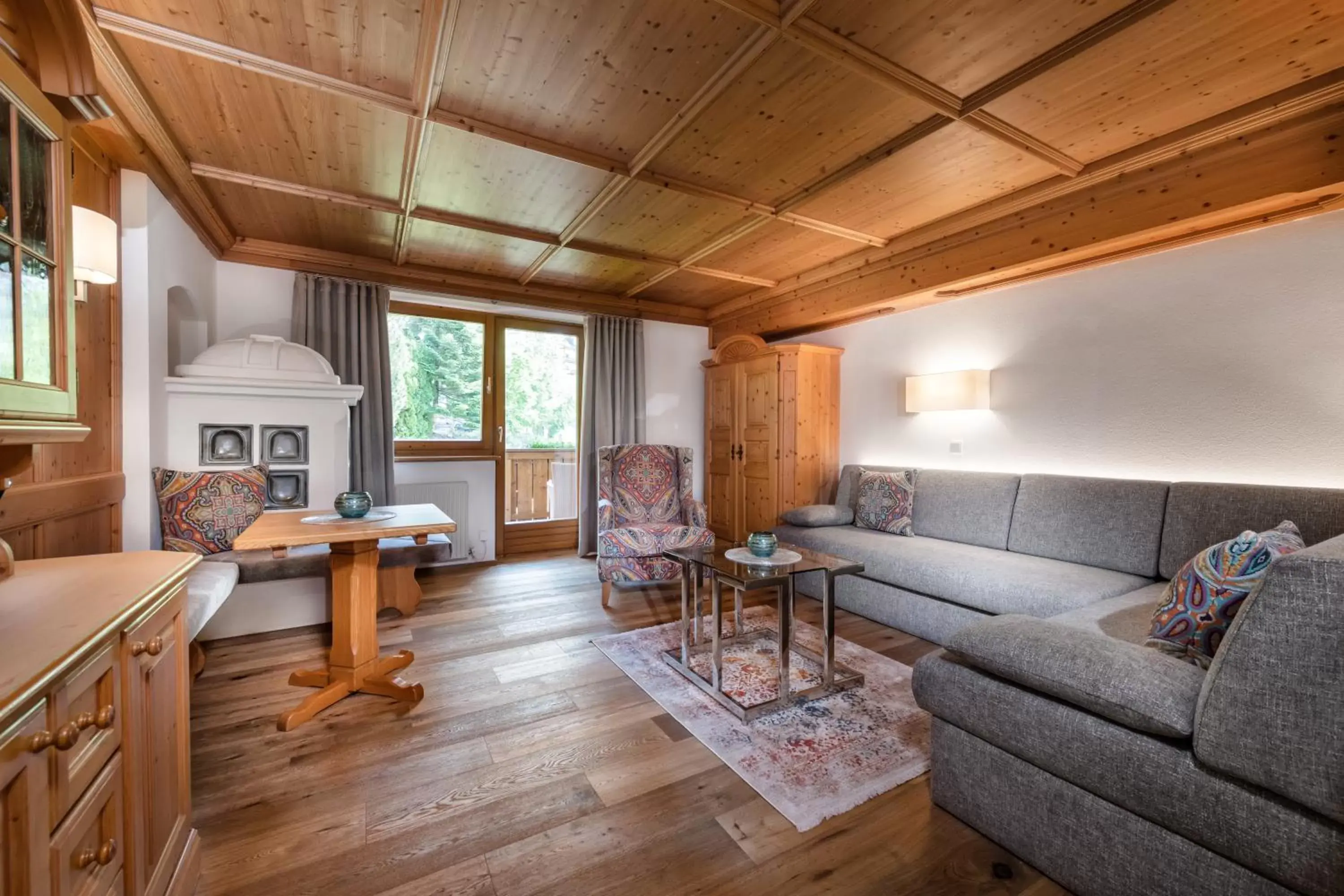 Living room, Seating Area in Alpines Lifestyle Hotel Tannenhof