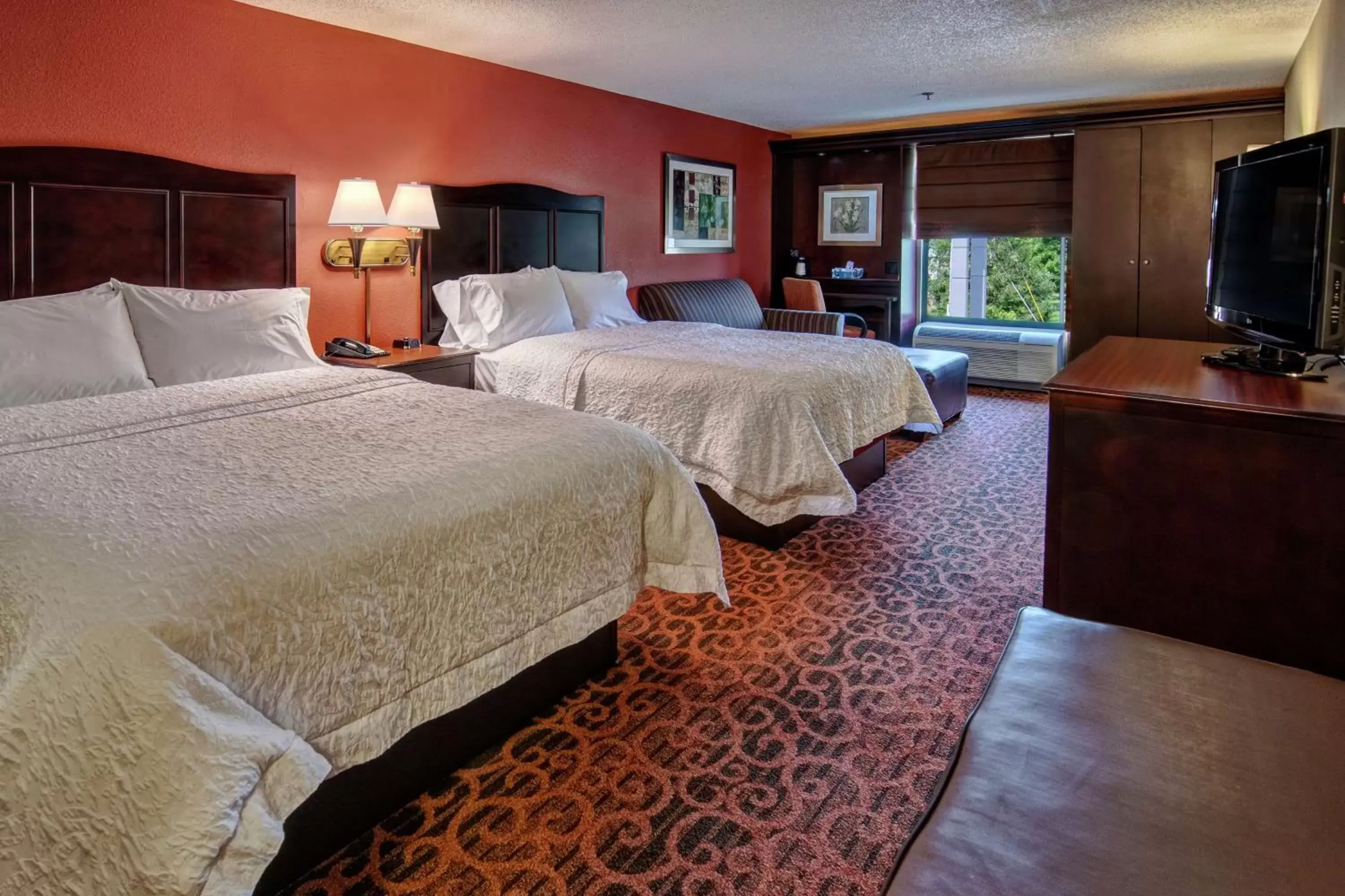 Bedroom, Bed in Hampton Inn Ashland