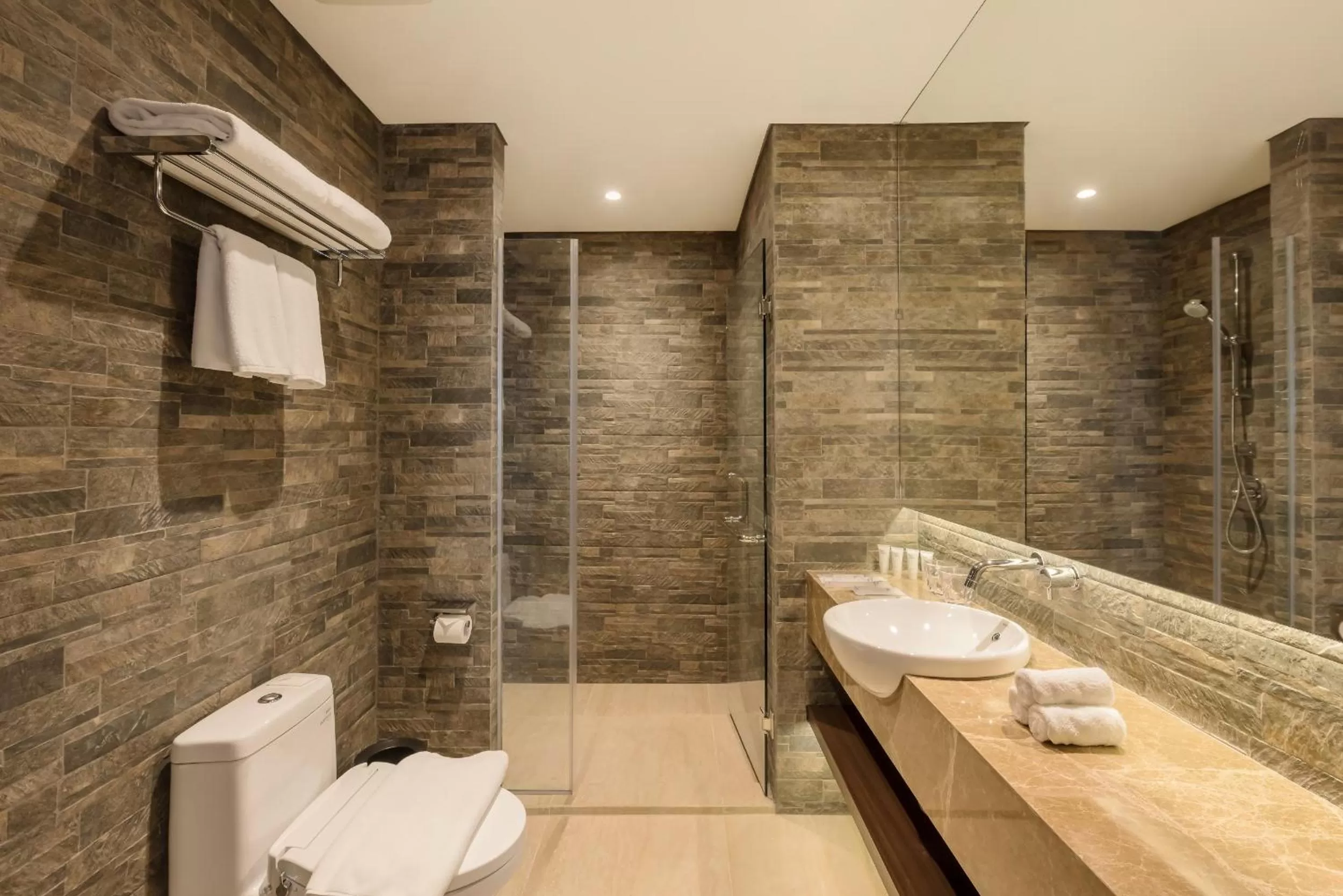 Bathroom in Ashley Tang Menteng Jakarta