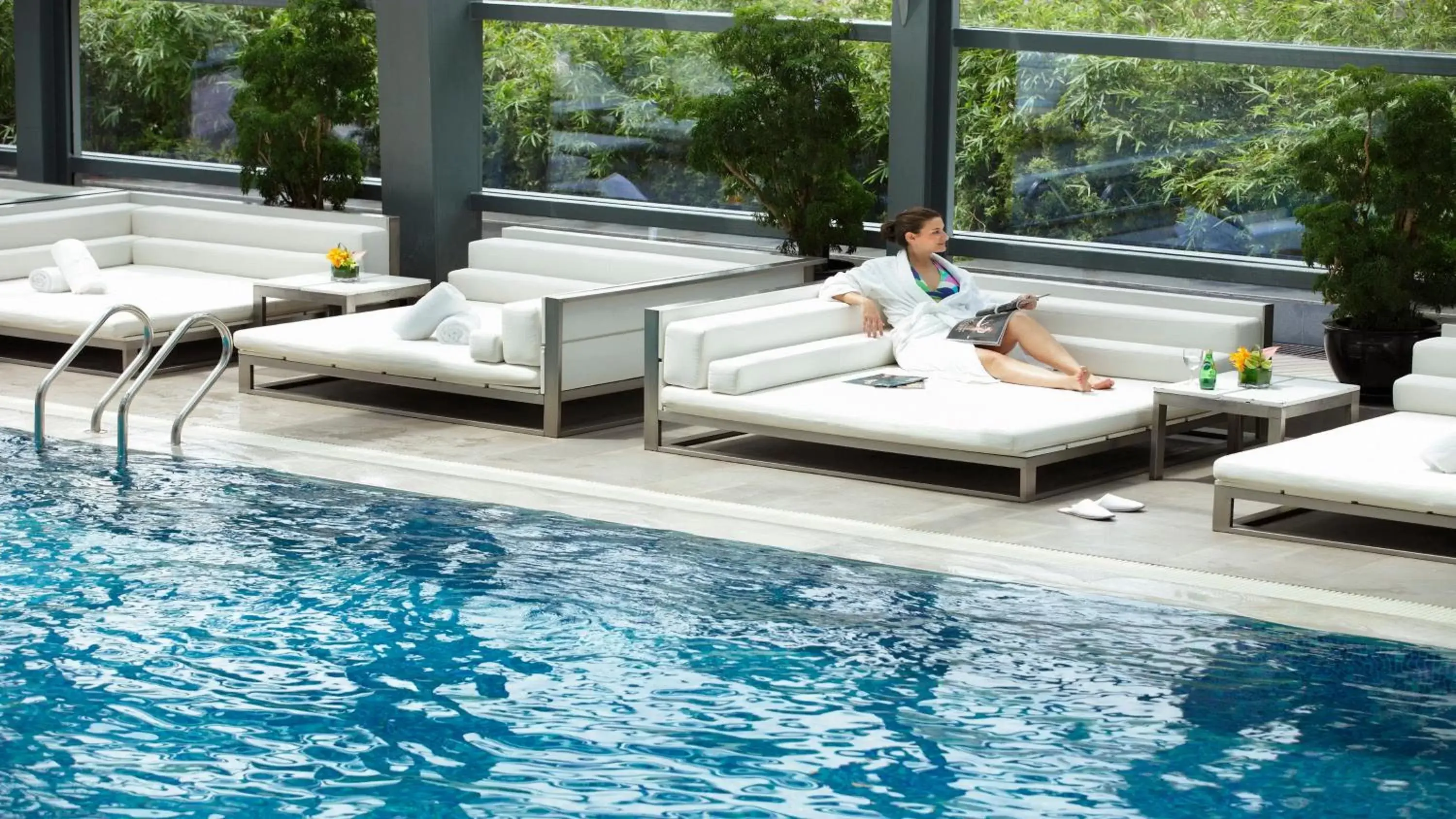 Swimming pool in InterContinental Shanghai Jing' An by IHG Swimming pool in InterContinental Shanghai Jing' An by IHG