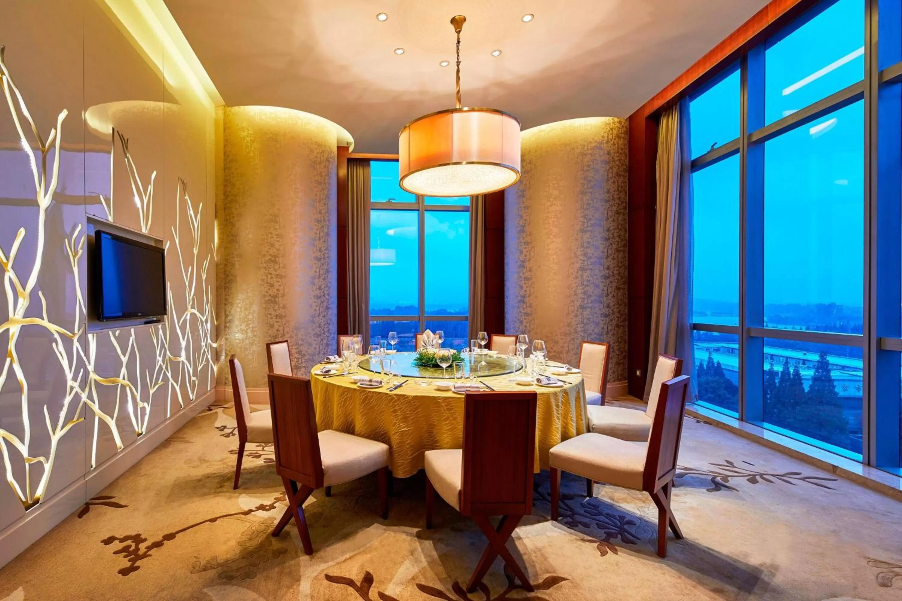 Restaurant/places to eat in The Westin Nanjing Xuanwu Lake