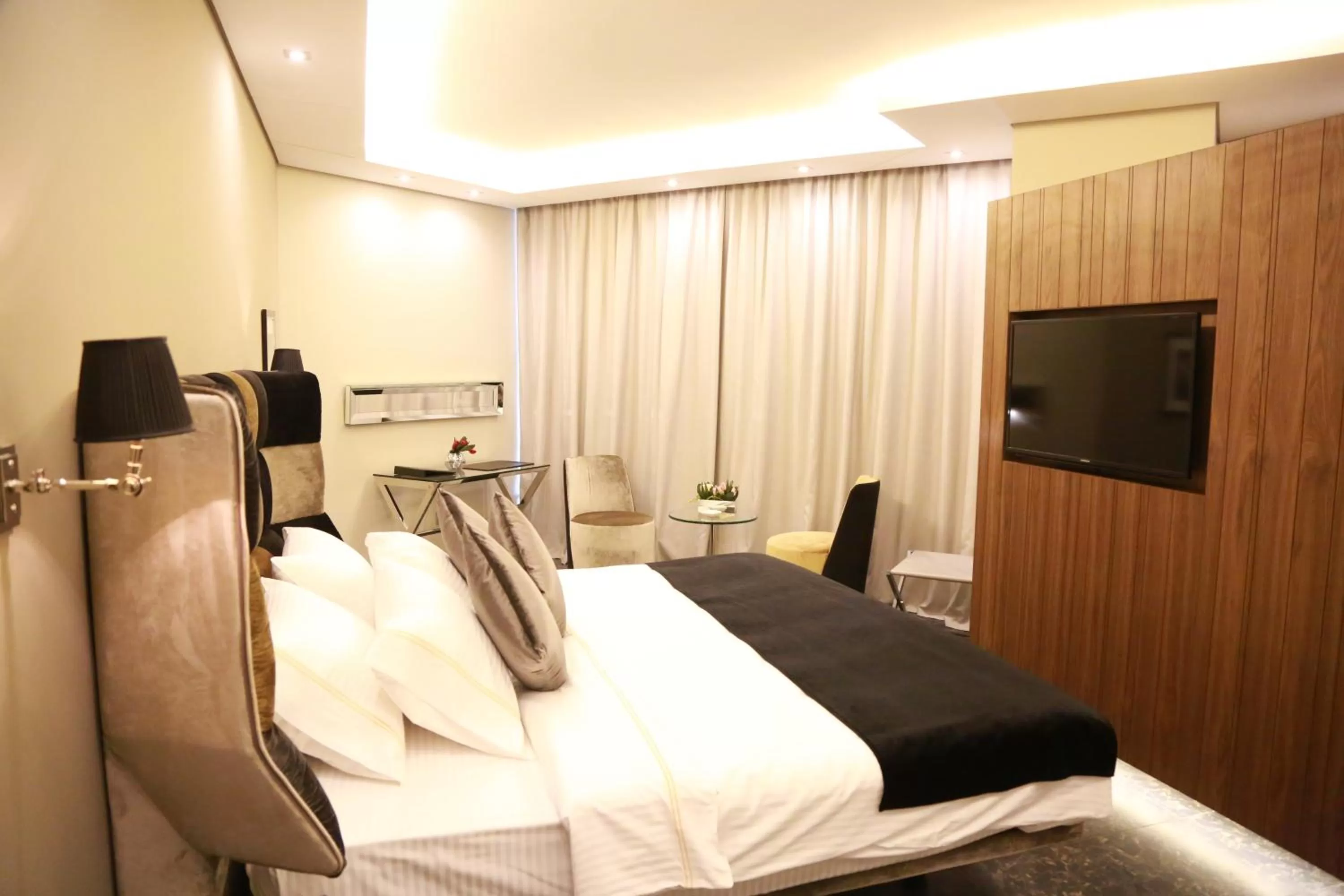 Other, Bed in Royal Tulip Achrafieh