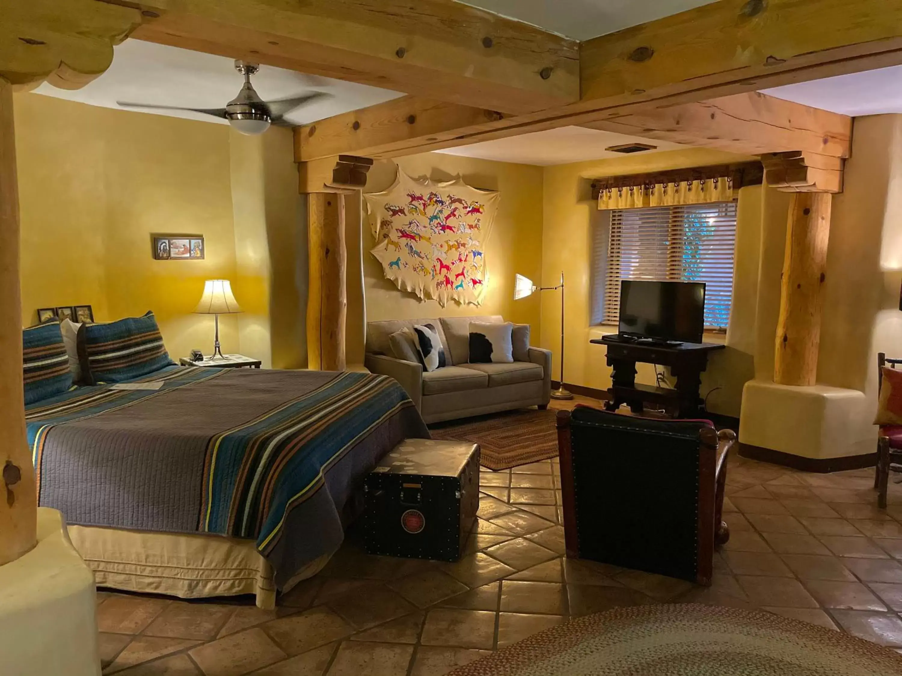 Bedroom in El Portal Sedona Hotel