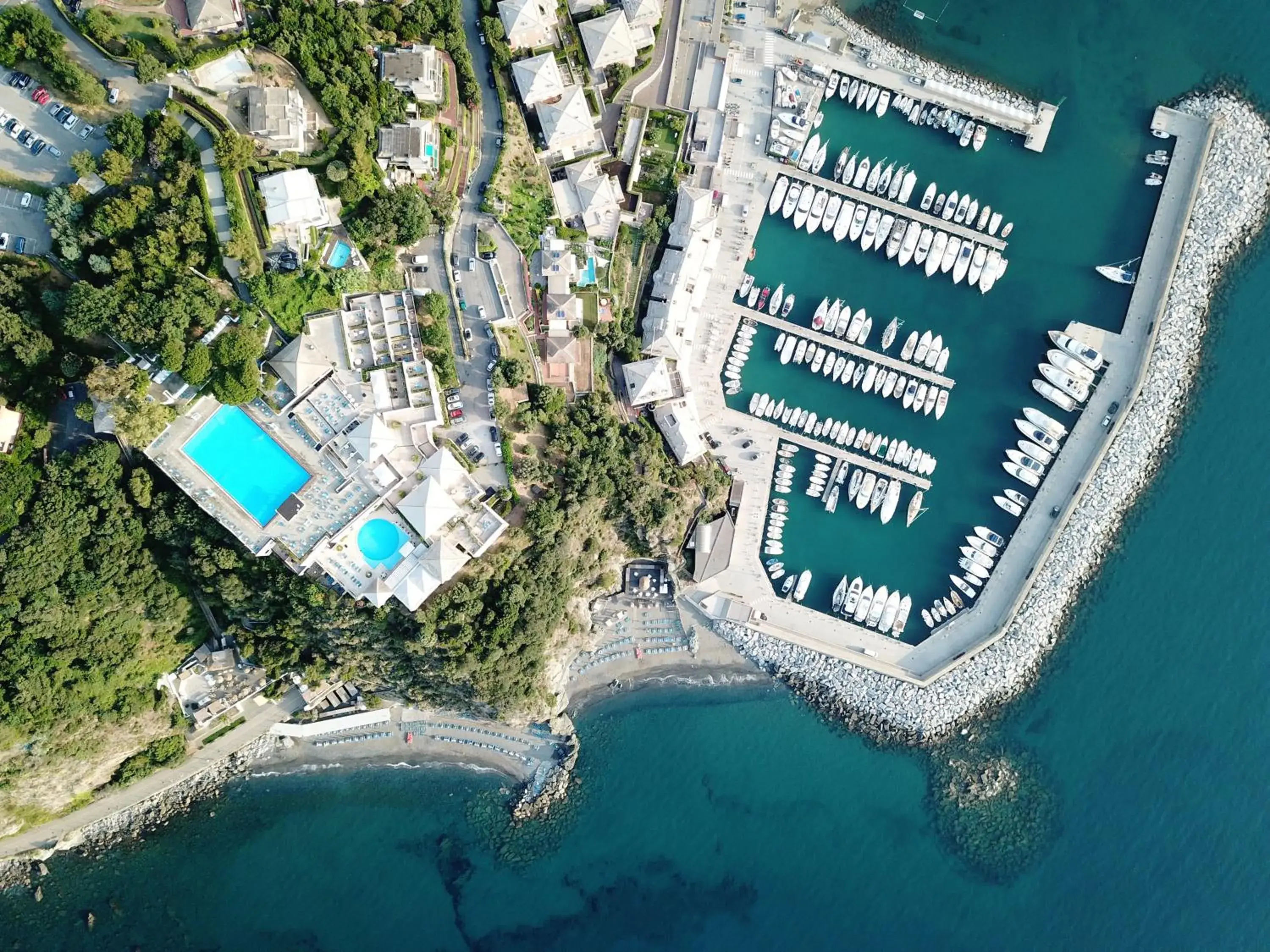 Bird's eye view, Bird's-eye View in Punta San Martino