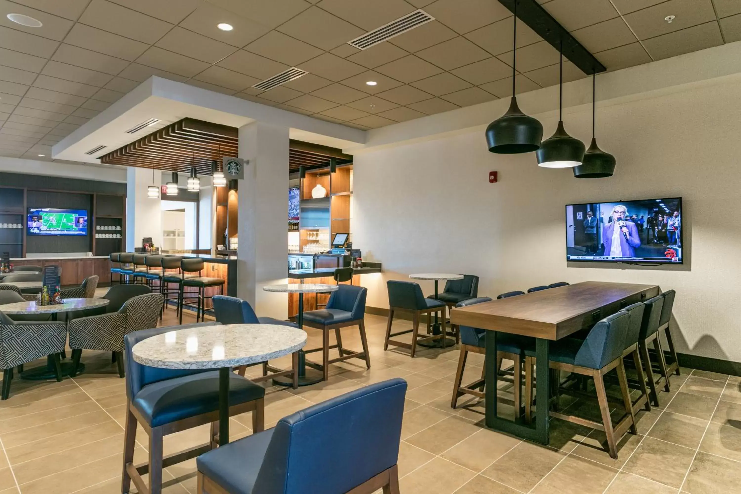 Restaurant/Places to Eat in Hyatt Place Wilmington Riverfront