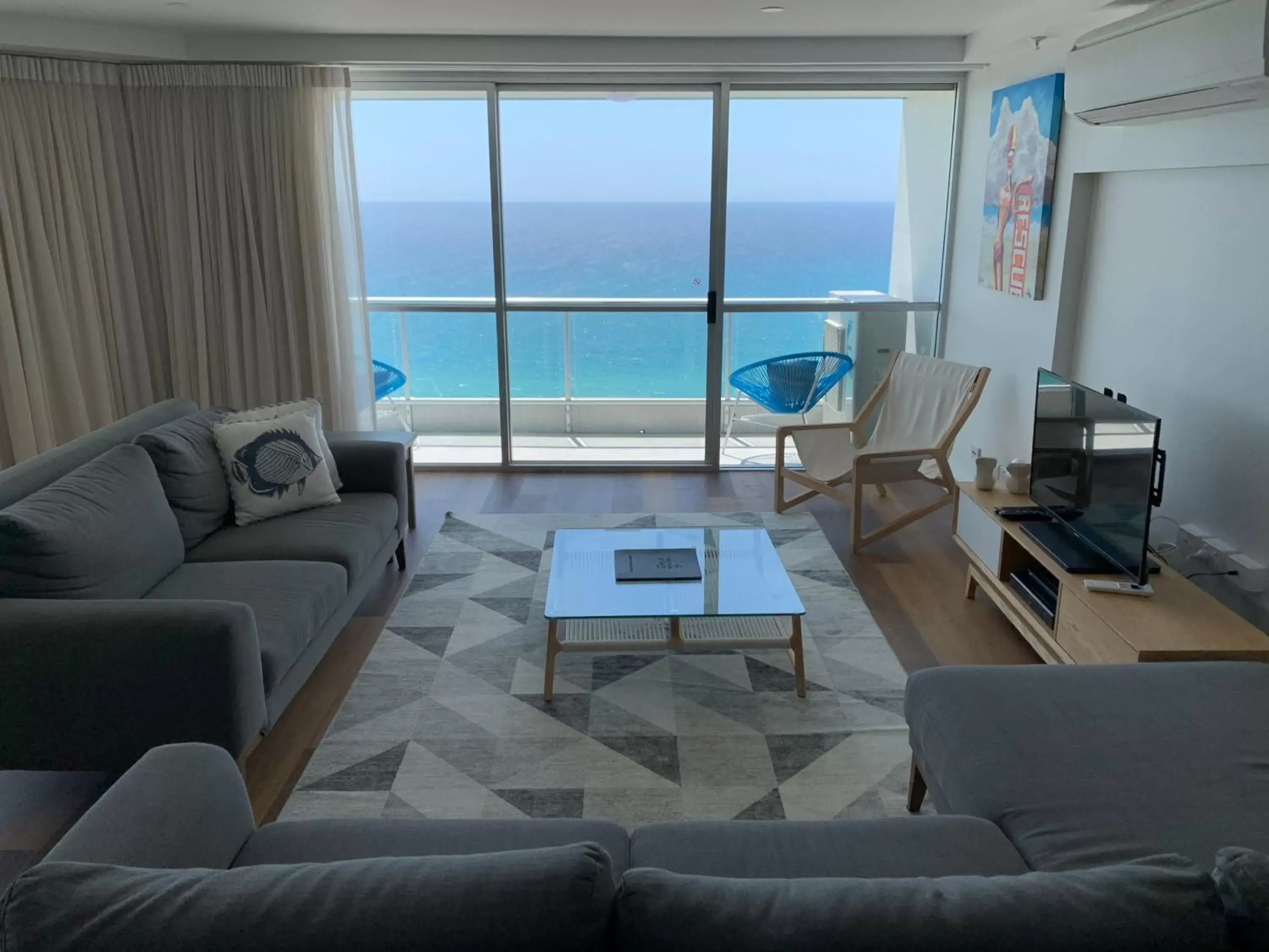 Living room, Seating Area in Ocean Plaza Resort