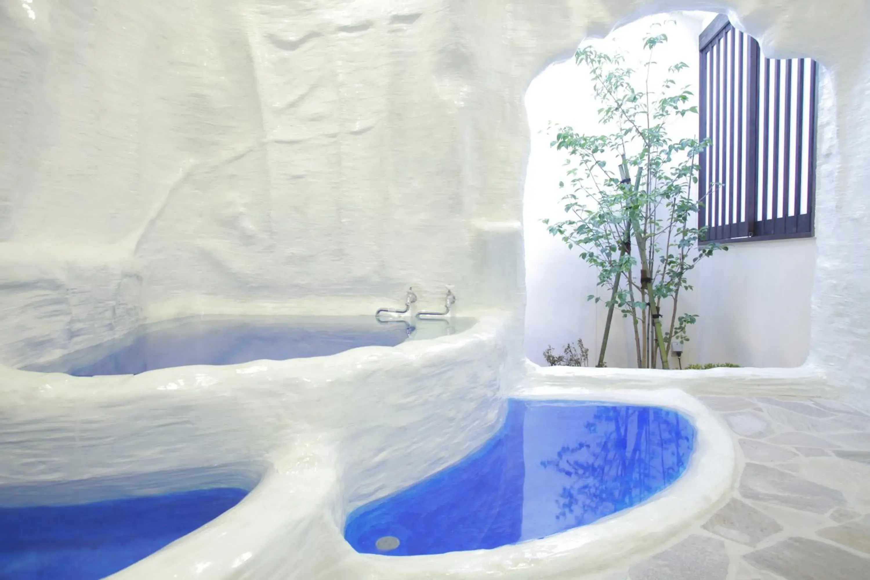 Hot Spring Bath, Swimming Pool in Tenbourotennoyu Arimakan Ryokan